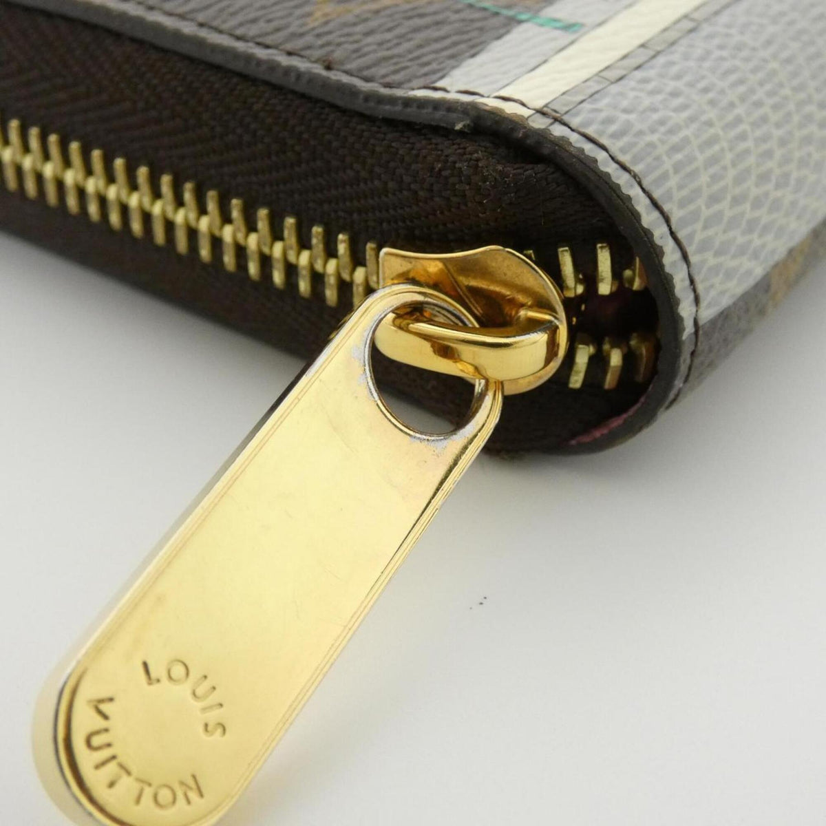 Louis Vuitton Marron Coated Canvas Long Wallet (Bi-Fold) (Pre-Owned)