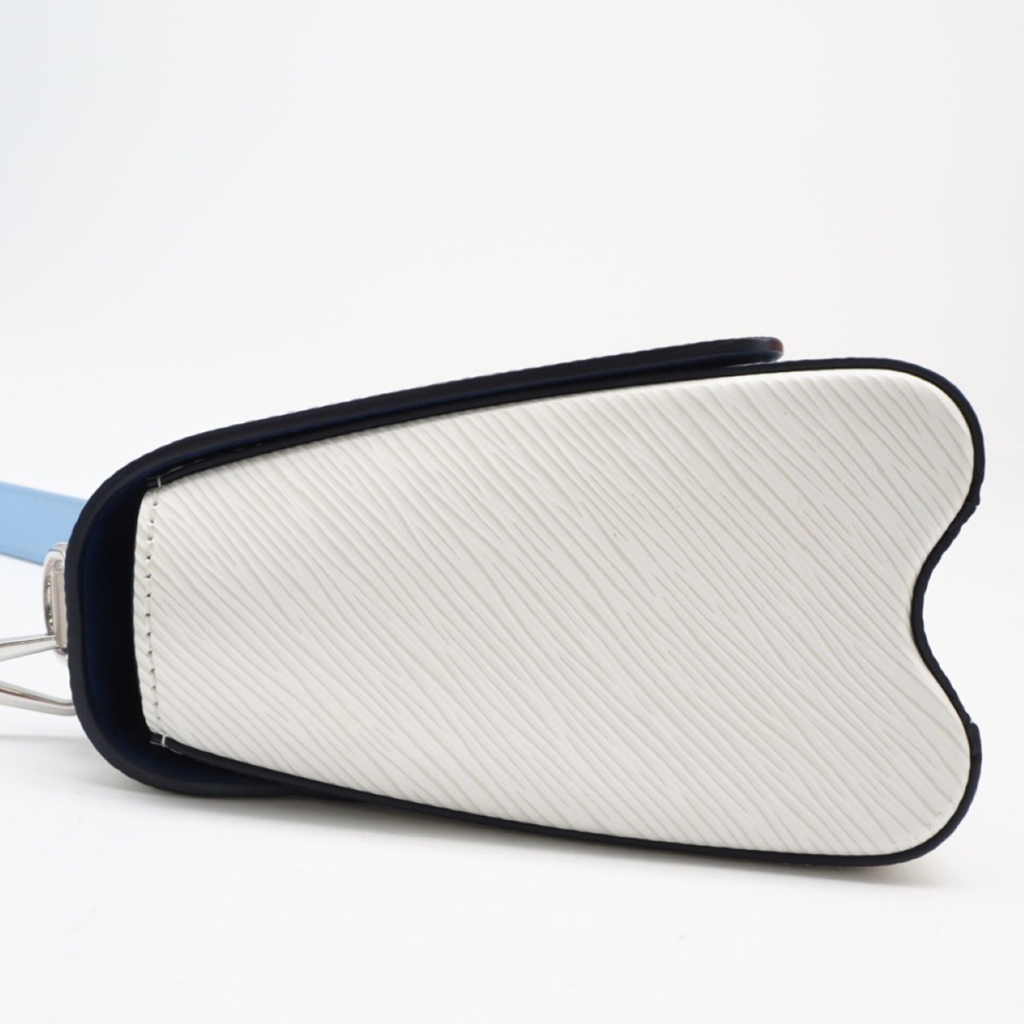 Louis Vuitton Blue White Shoulder Bag (Pre-Owned)