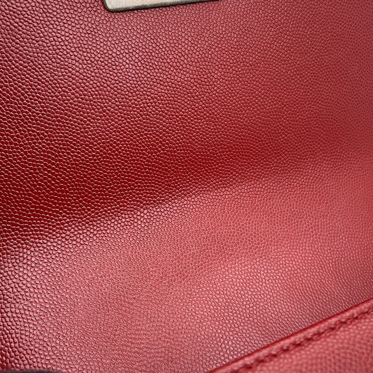 Chanel Boy Chanel Red Color Grained Calfskin Handbag Shoulder Bag (Pre-Owned)
