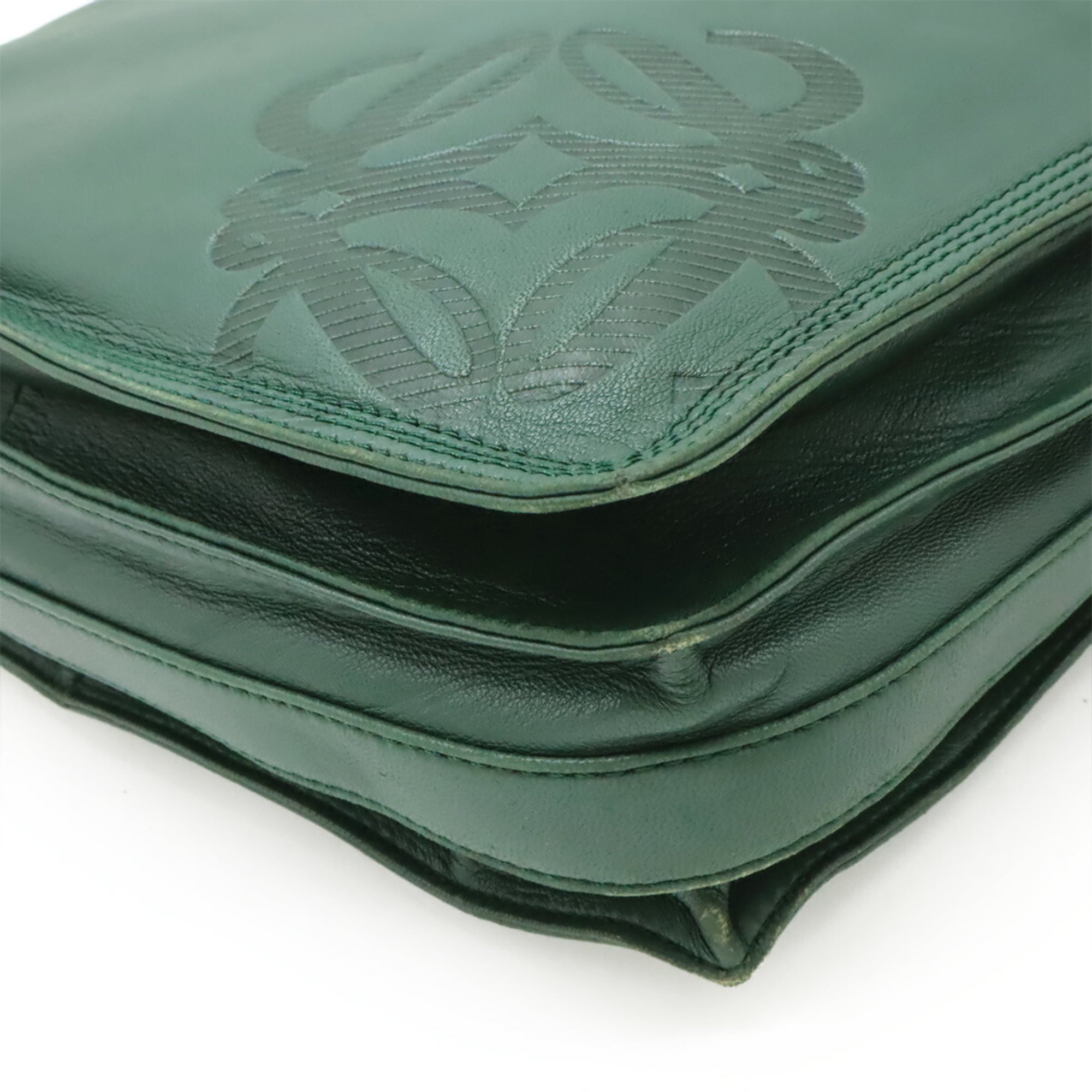 Loewe Green Leather Shoulder Bag (Pre-Owned)