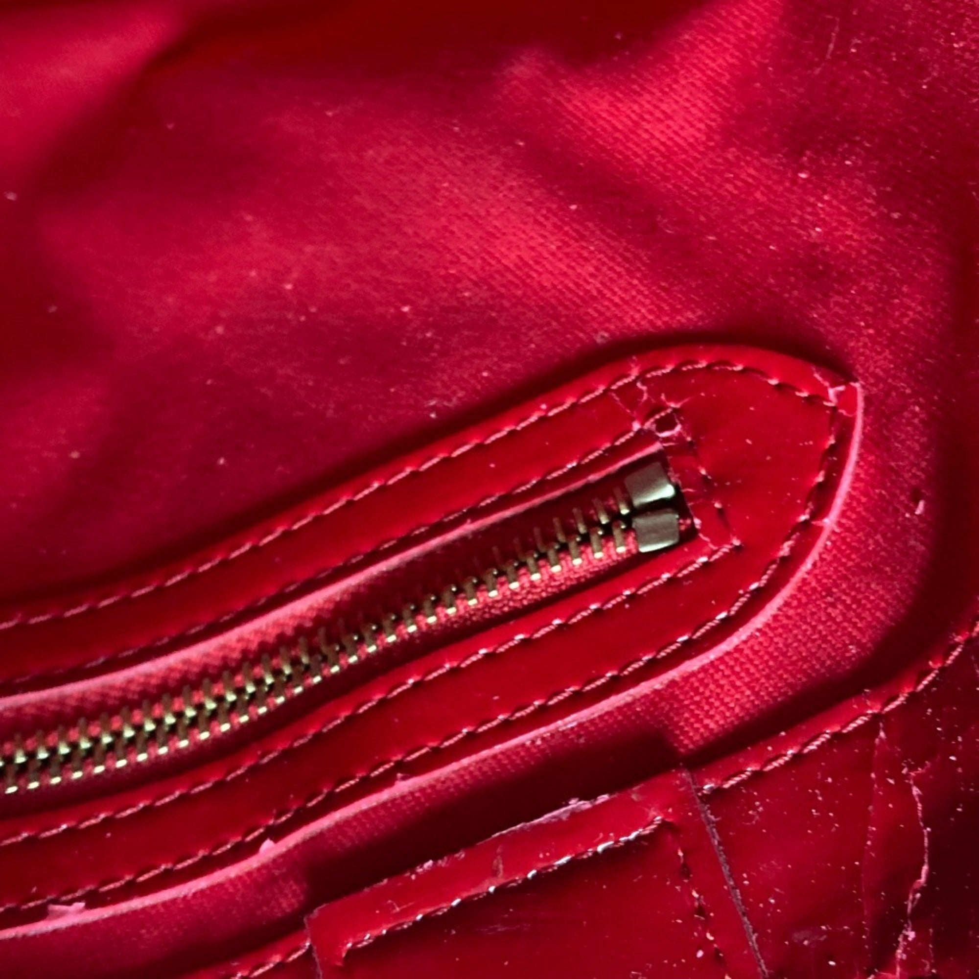 Louis Vuitton Brown Red Color Monogram Patent Leather Shoulder Bag Tote Bag (Pre-Owned)