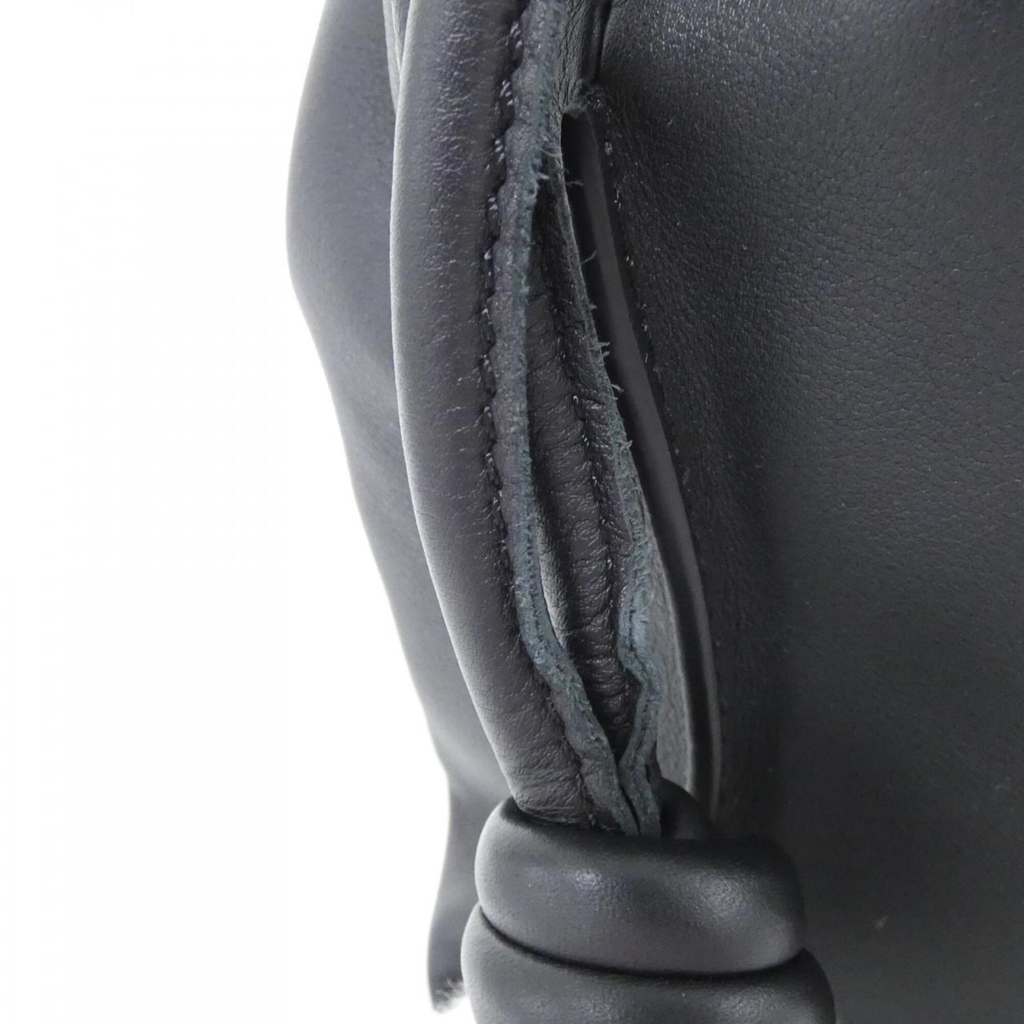 Loewe Black Leather Handbag (Pre-Owned)