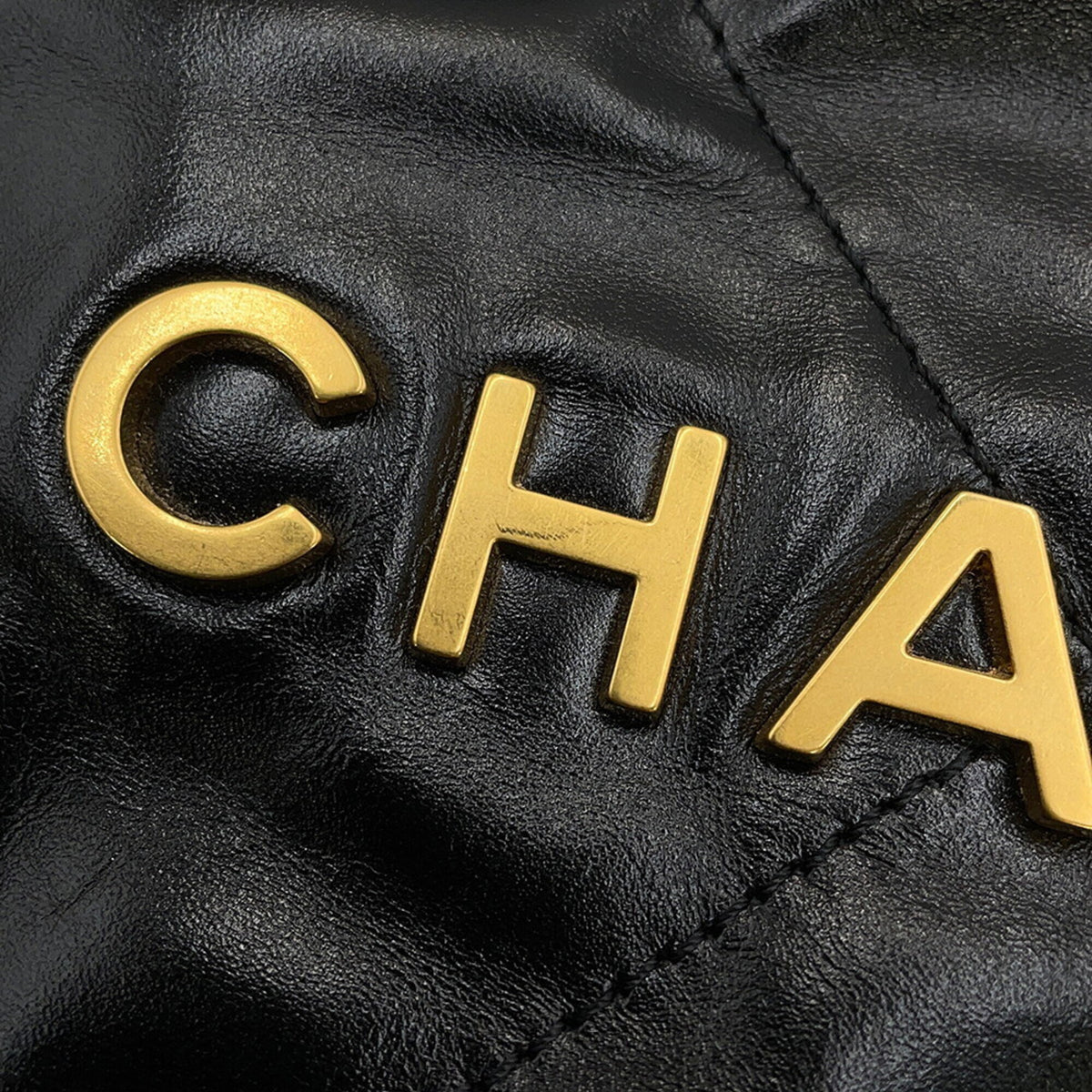 Chanel Black Handbag (Pre-Owned)