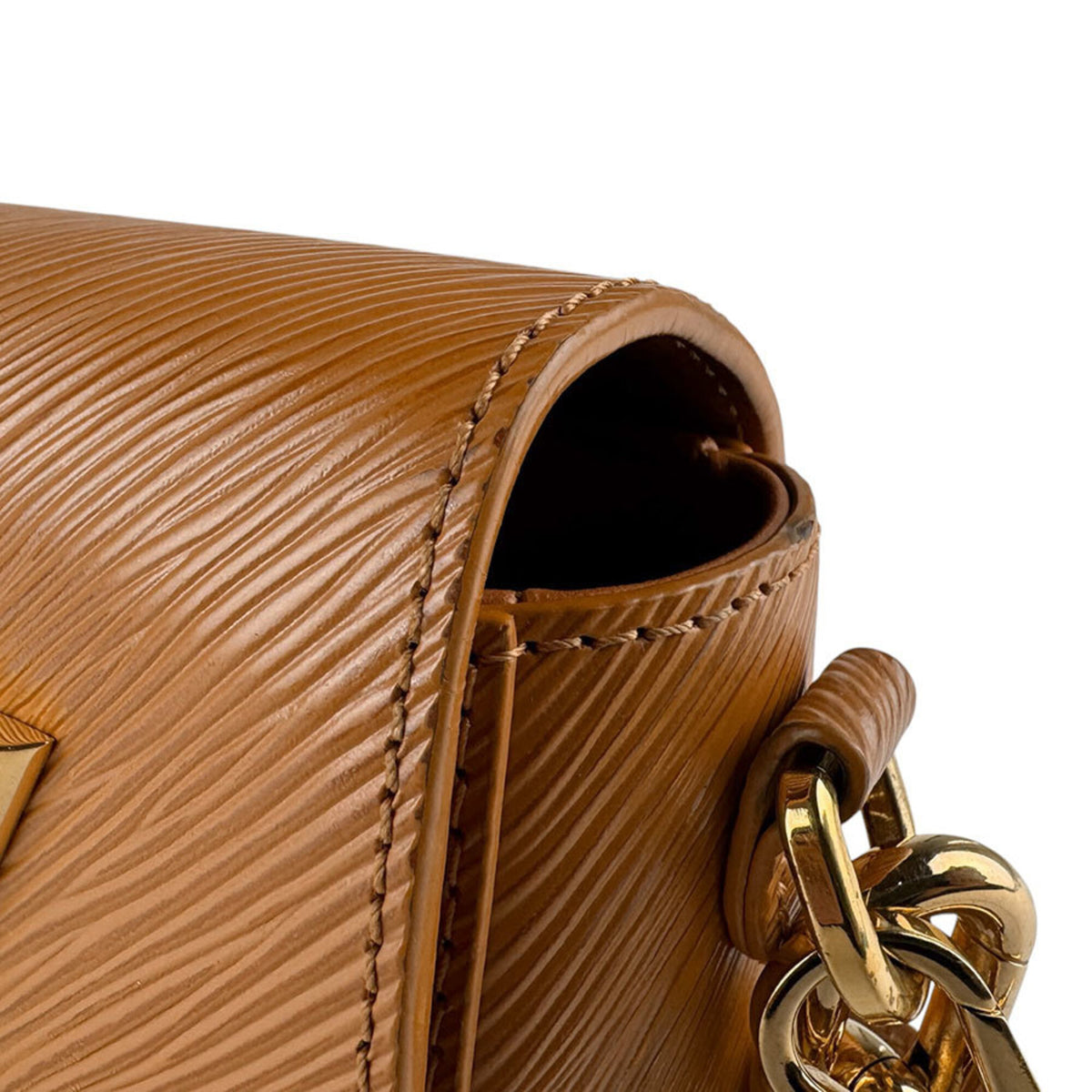 Louis Vuitton Camel Epi Leather Shoulder Bag (Pre-Owned)