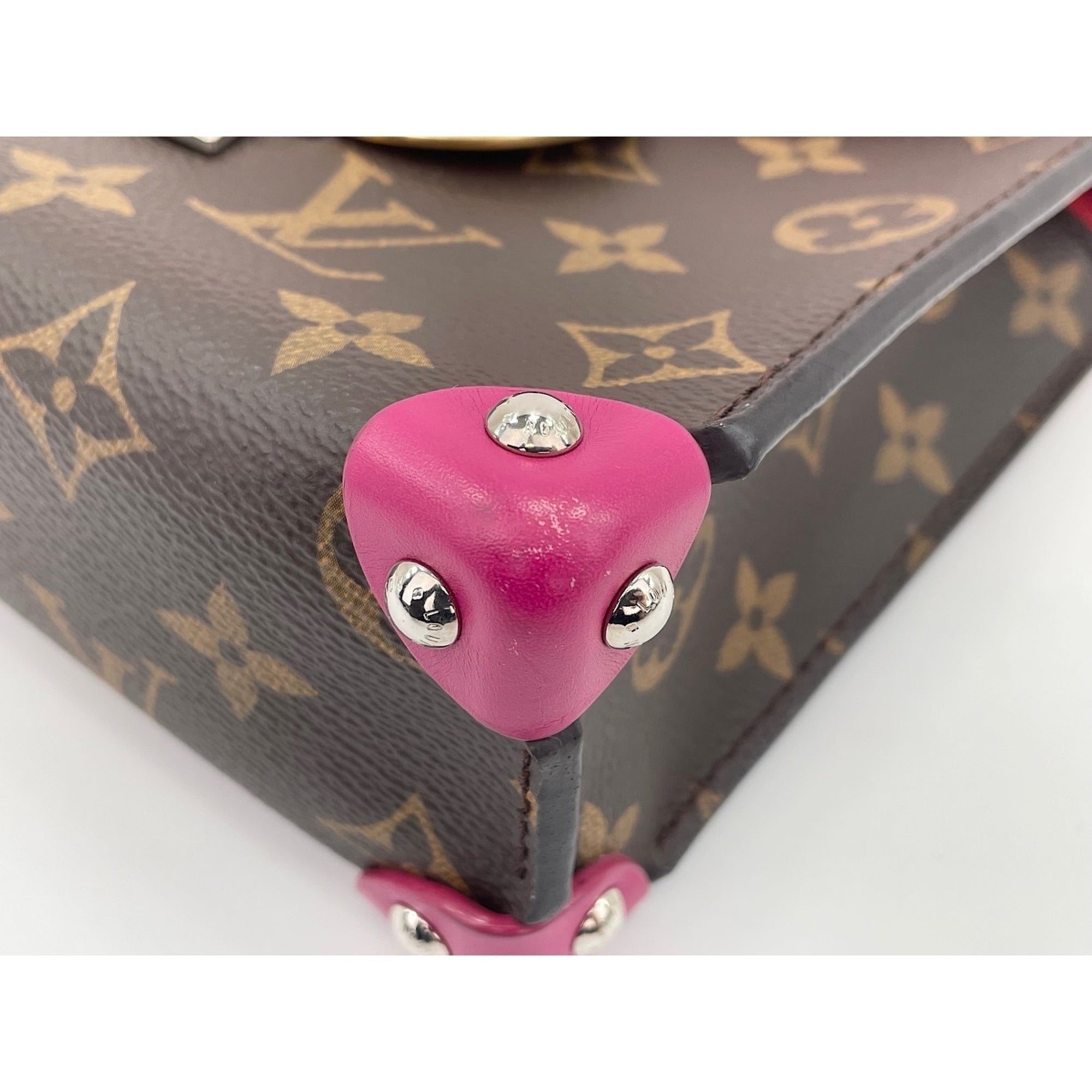 Louis Vuitton Multi-Color Pochette Shoulder Bag (Pre-Owned)