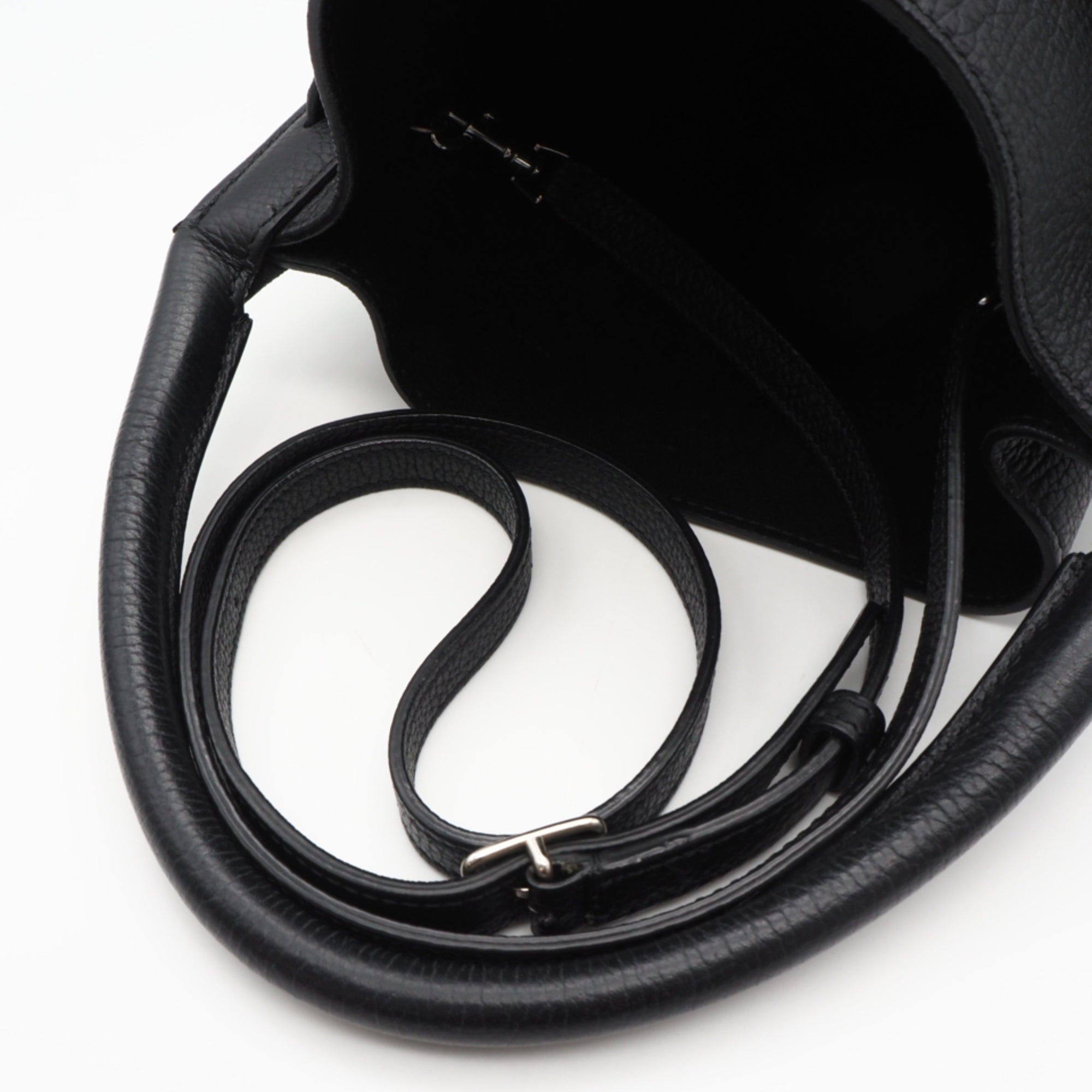 Celine Black Leather Handbag (Pre-Owned)