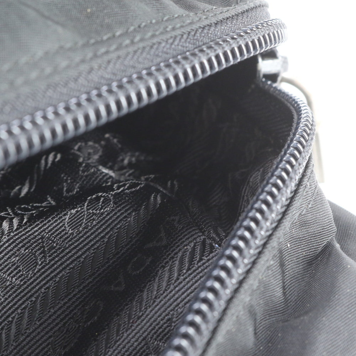 Prada Black Leather Nylon Boston Bag Shoulder Bag (Pre-Owned)