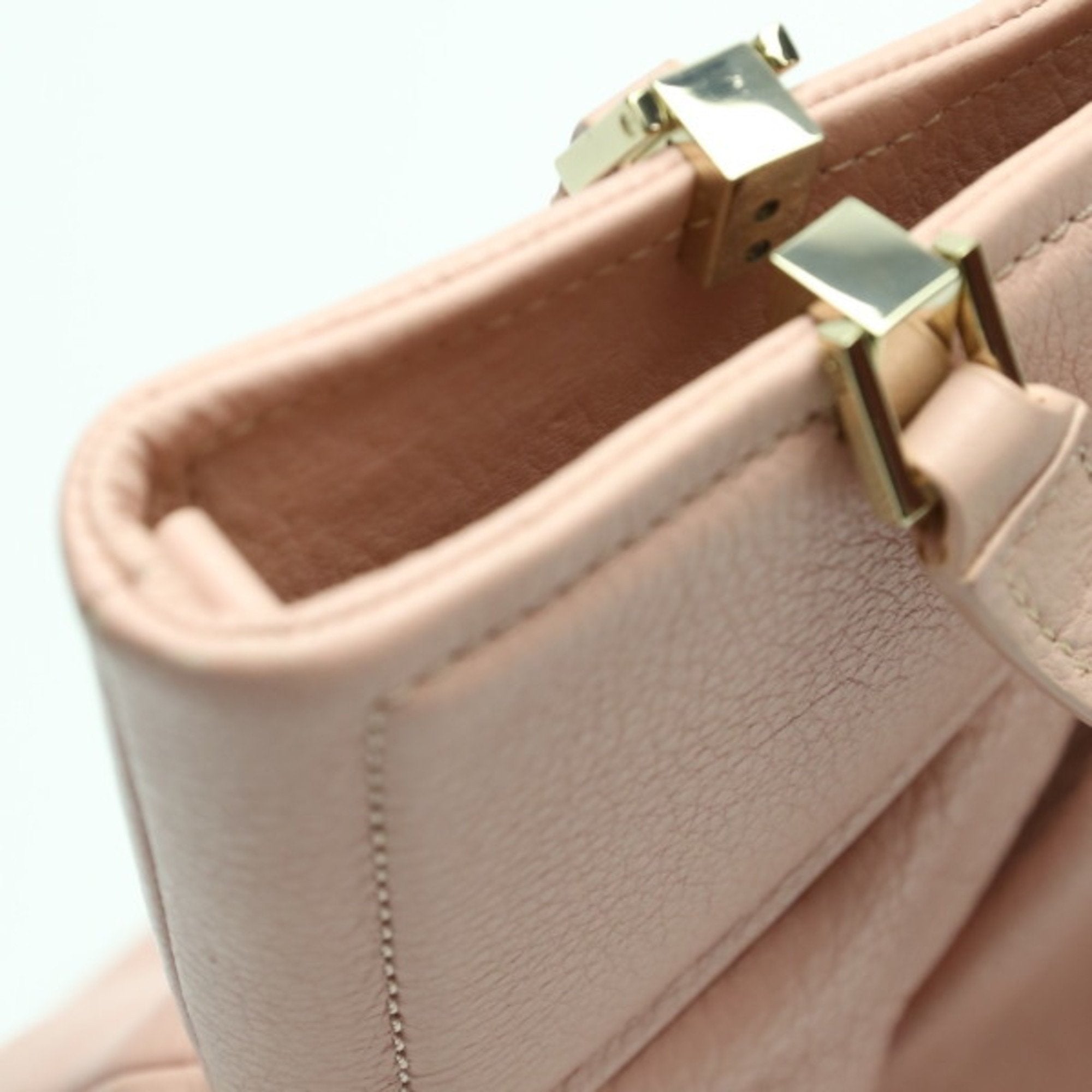 Kate Spade Salmon Pink Handbag (Pre-Owned)