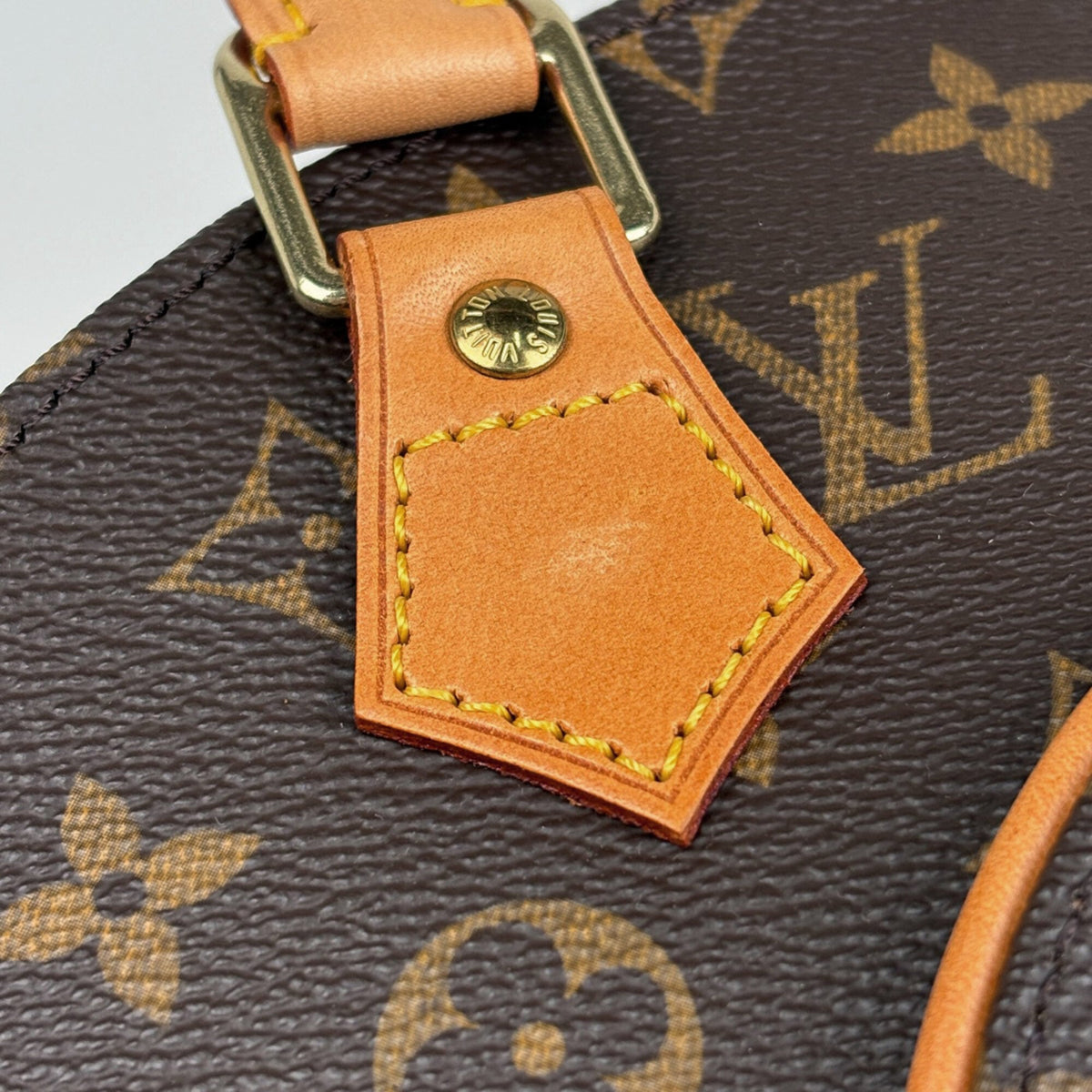 Louis Vuitton Brown Monogram Handbag (Pre-Owned)