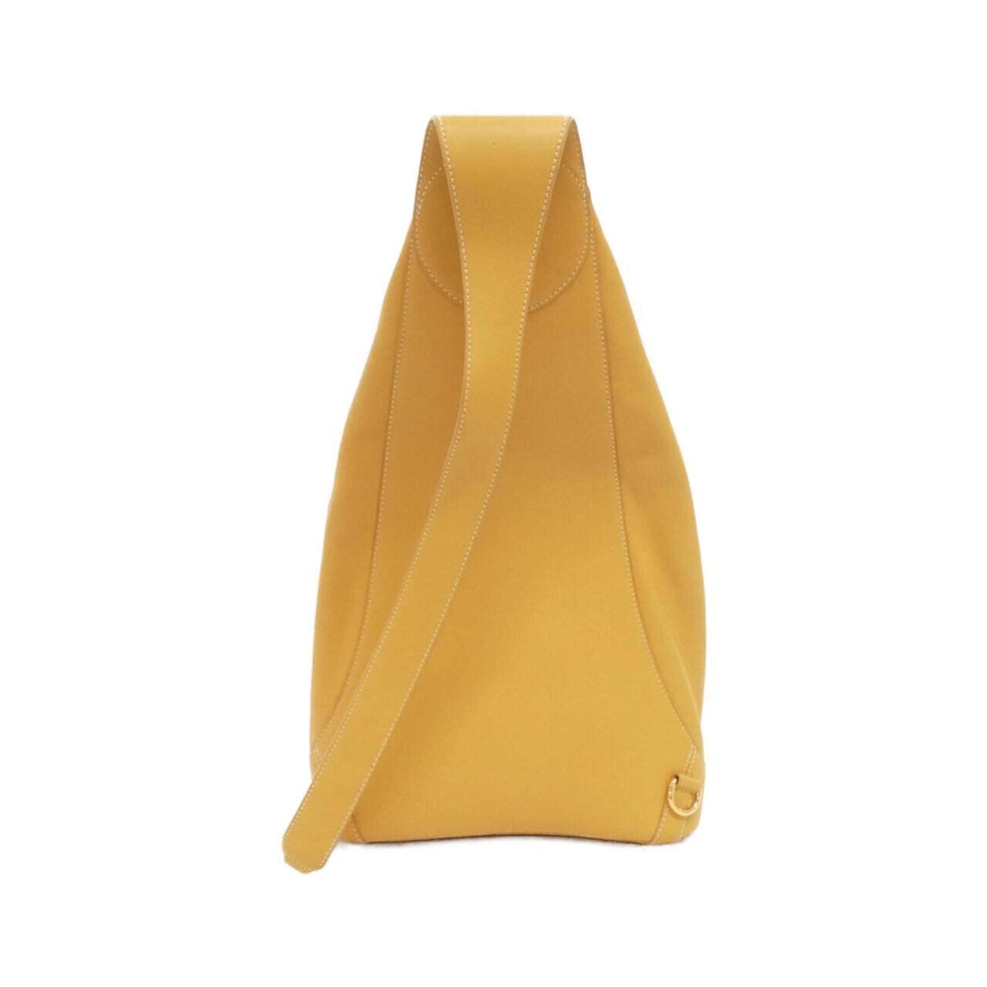 Loewe Yellow Leather Shoulder Bag (Pre-Owned)