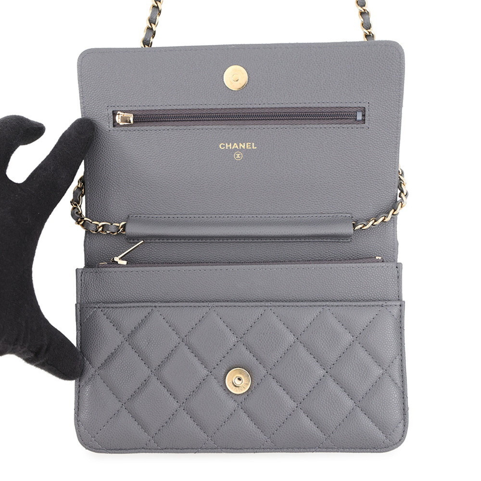 Chanel Gray Grained Calfskin Chain/Shoulder Wallet (Pre-Owned)