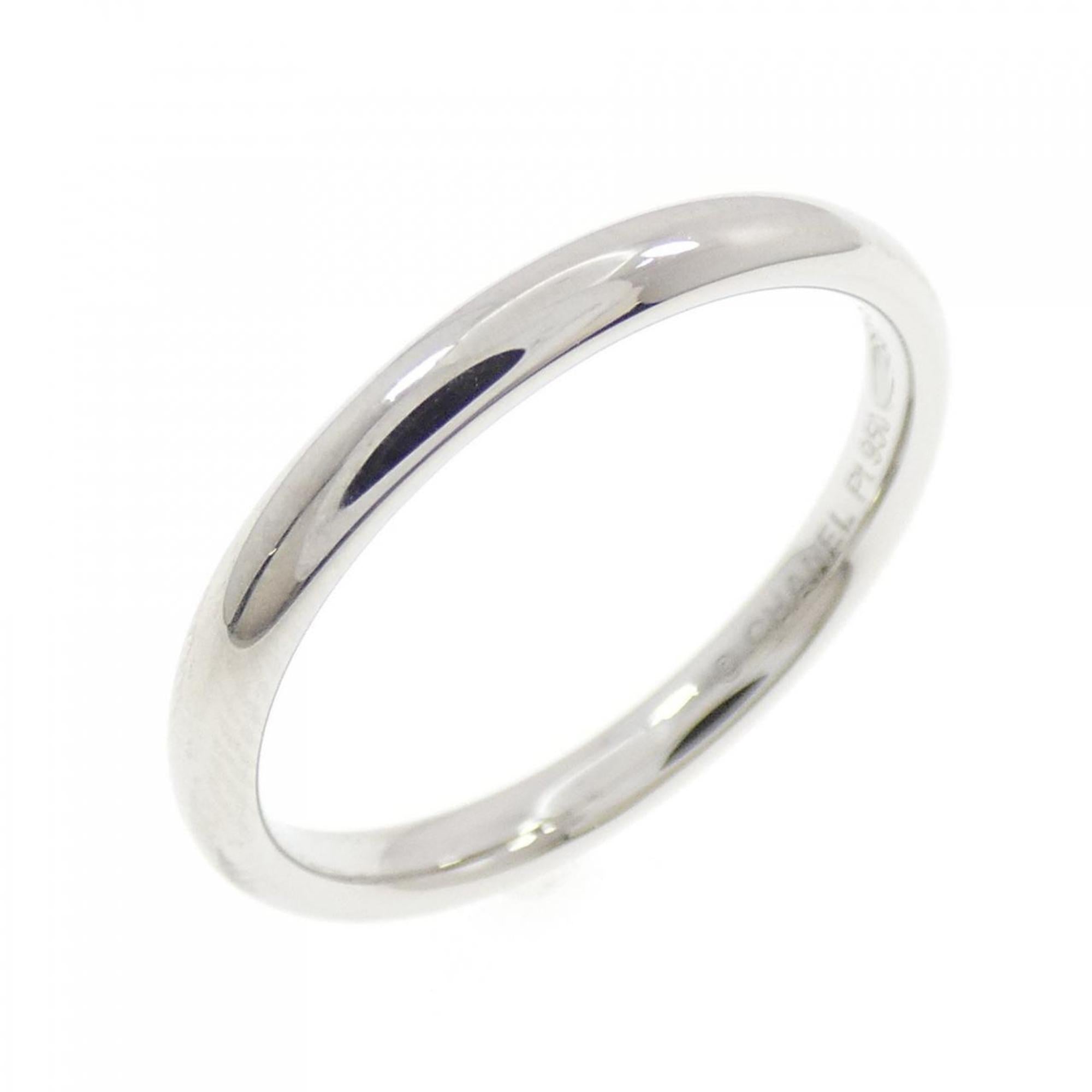 Chanel Platinum 950 Band Ring (Pre-Owned)