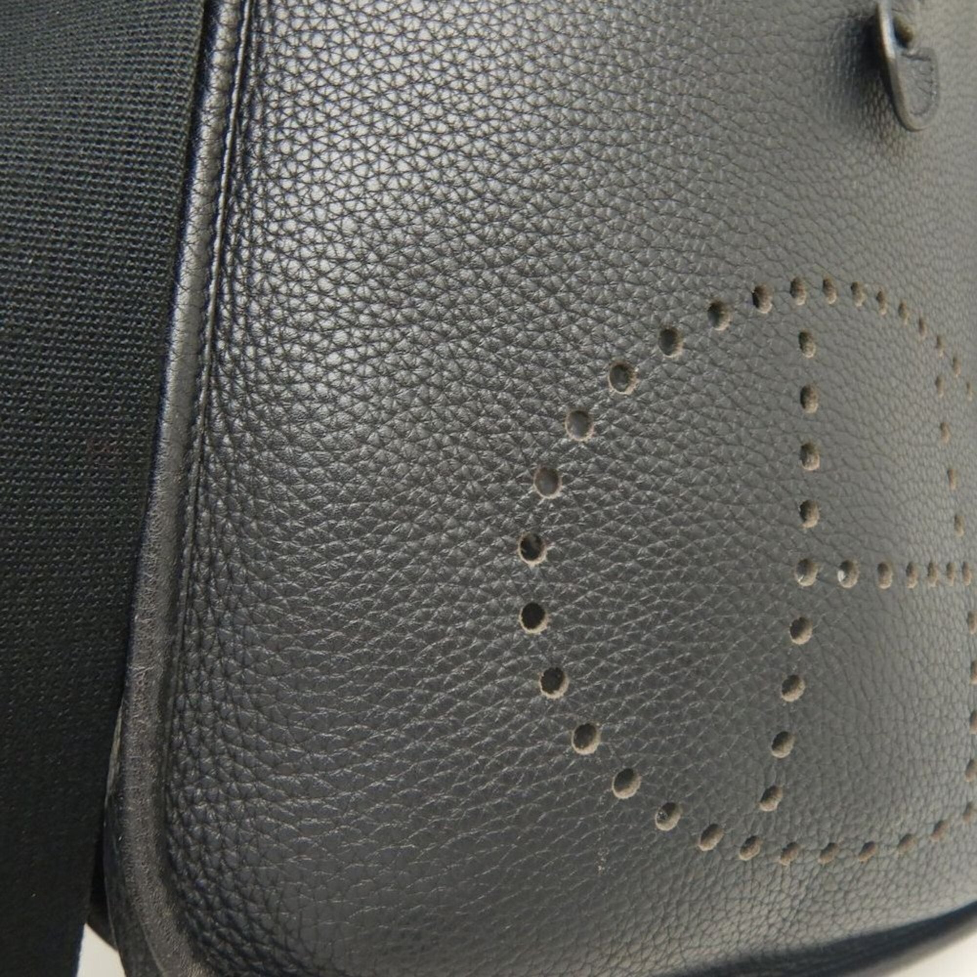 Hermes Evelyne Noir Taurillon Clemence Leather Shoulder Bag (Pre-Owned)