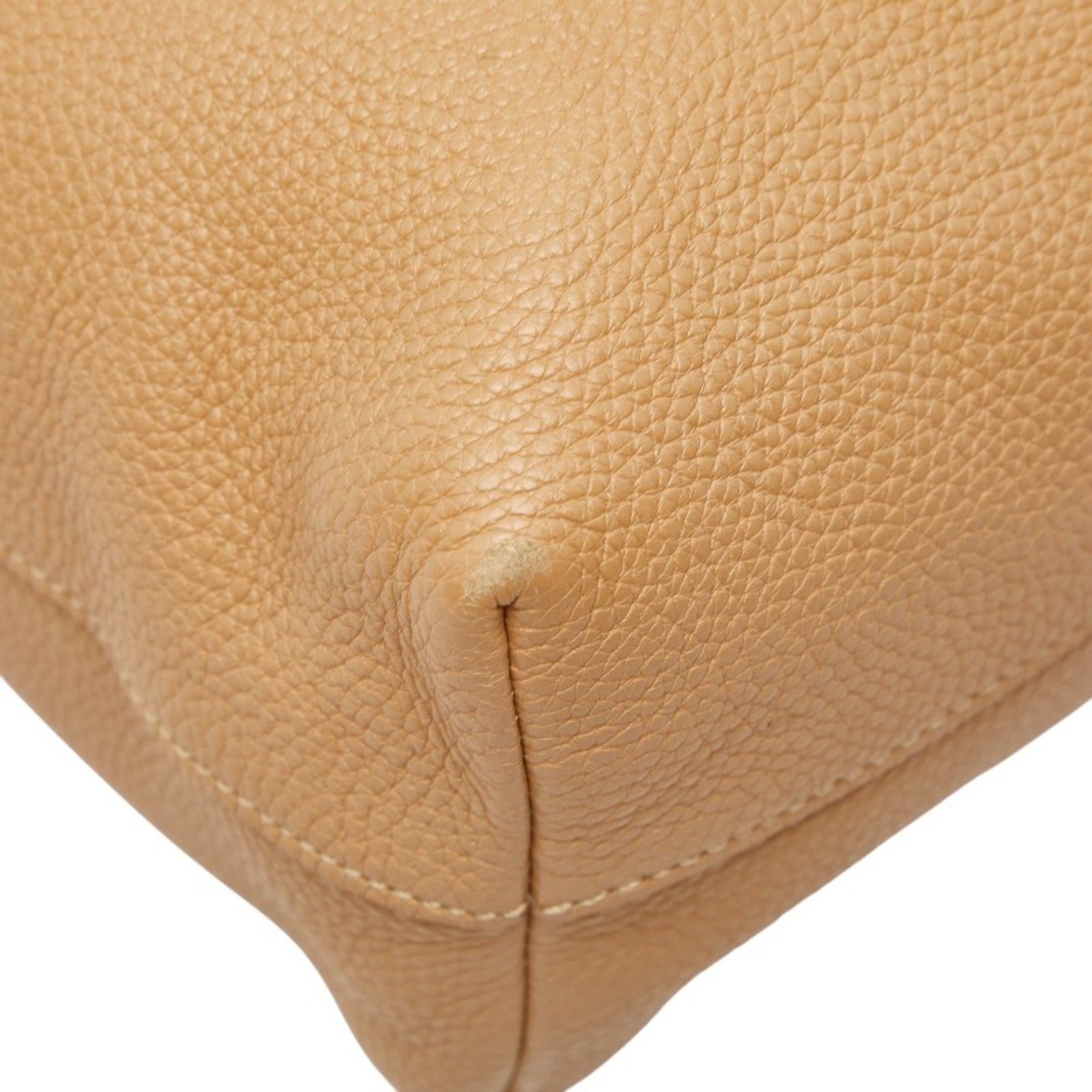 Prada Beige Leather Handbag (Pre-Owned)