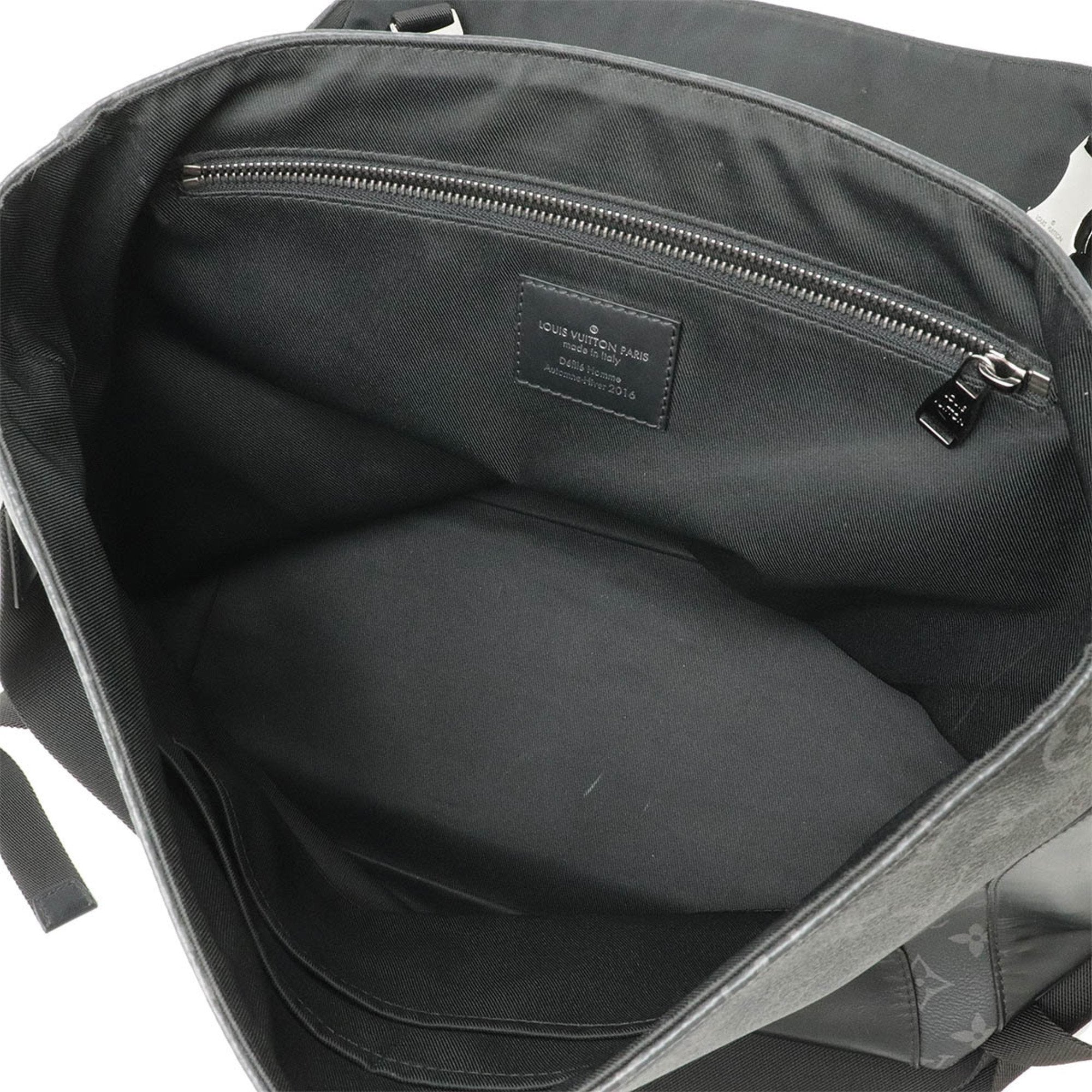 Louis Vuitton Monogram Eclipse Monogram Eclipse Monogram Eclipse Messenger Bag Shoulder Bag (Pre-Owned)