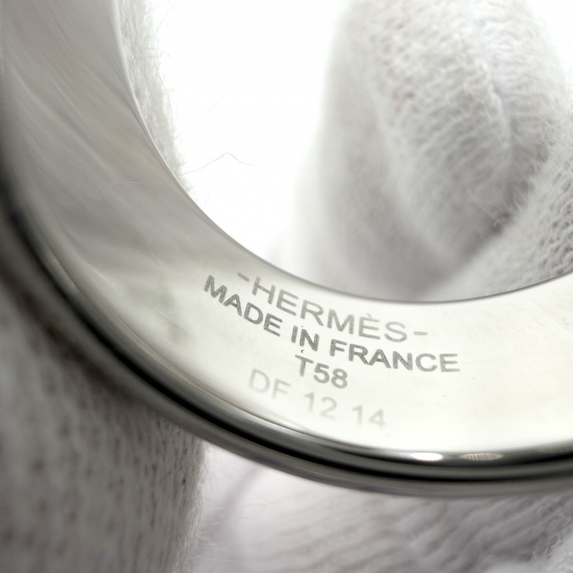 Hermes Silver Navy Stainless Steel Band Ring (Pre-Owned)