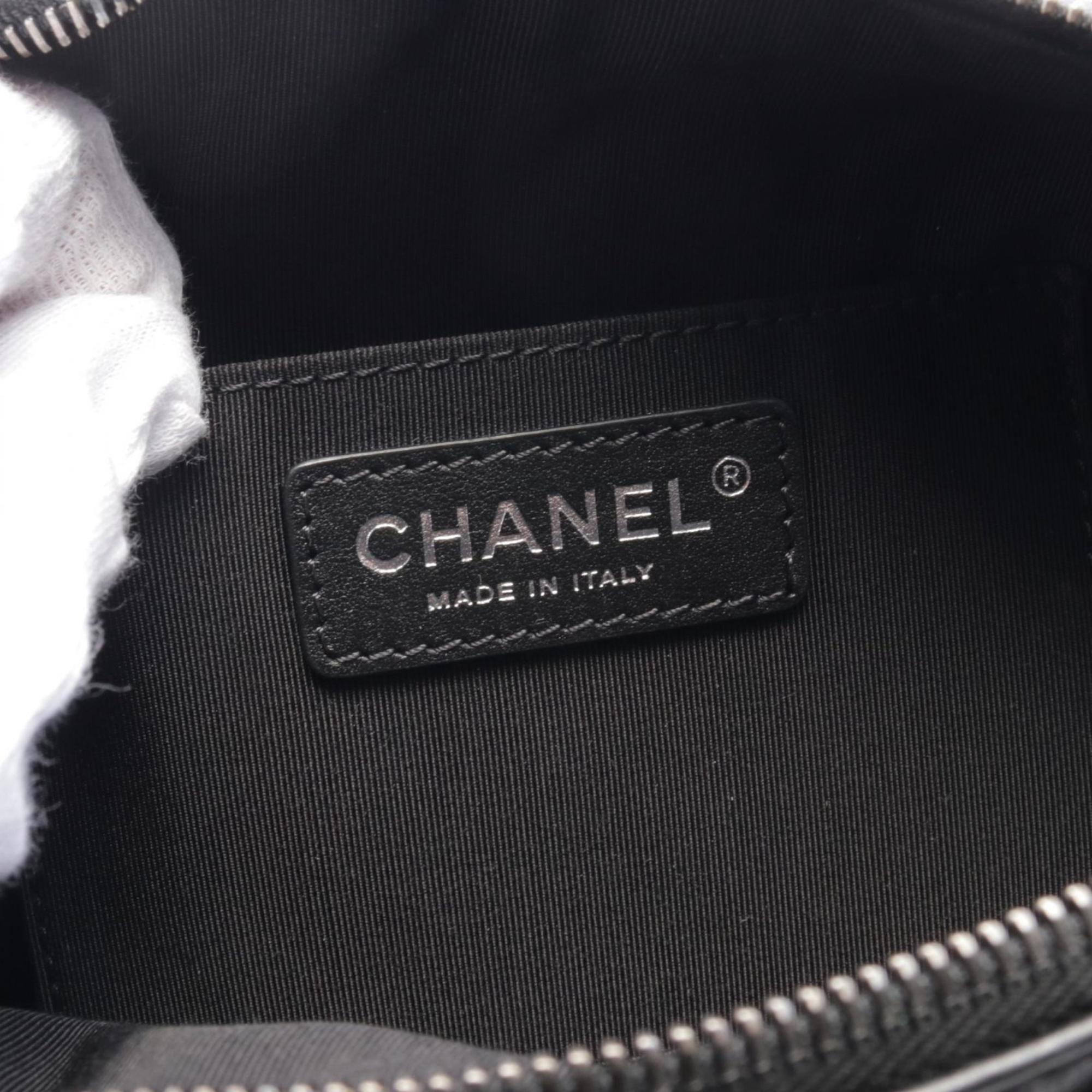 Chanel Black Leather Fanny Pack (Pre-Owned)