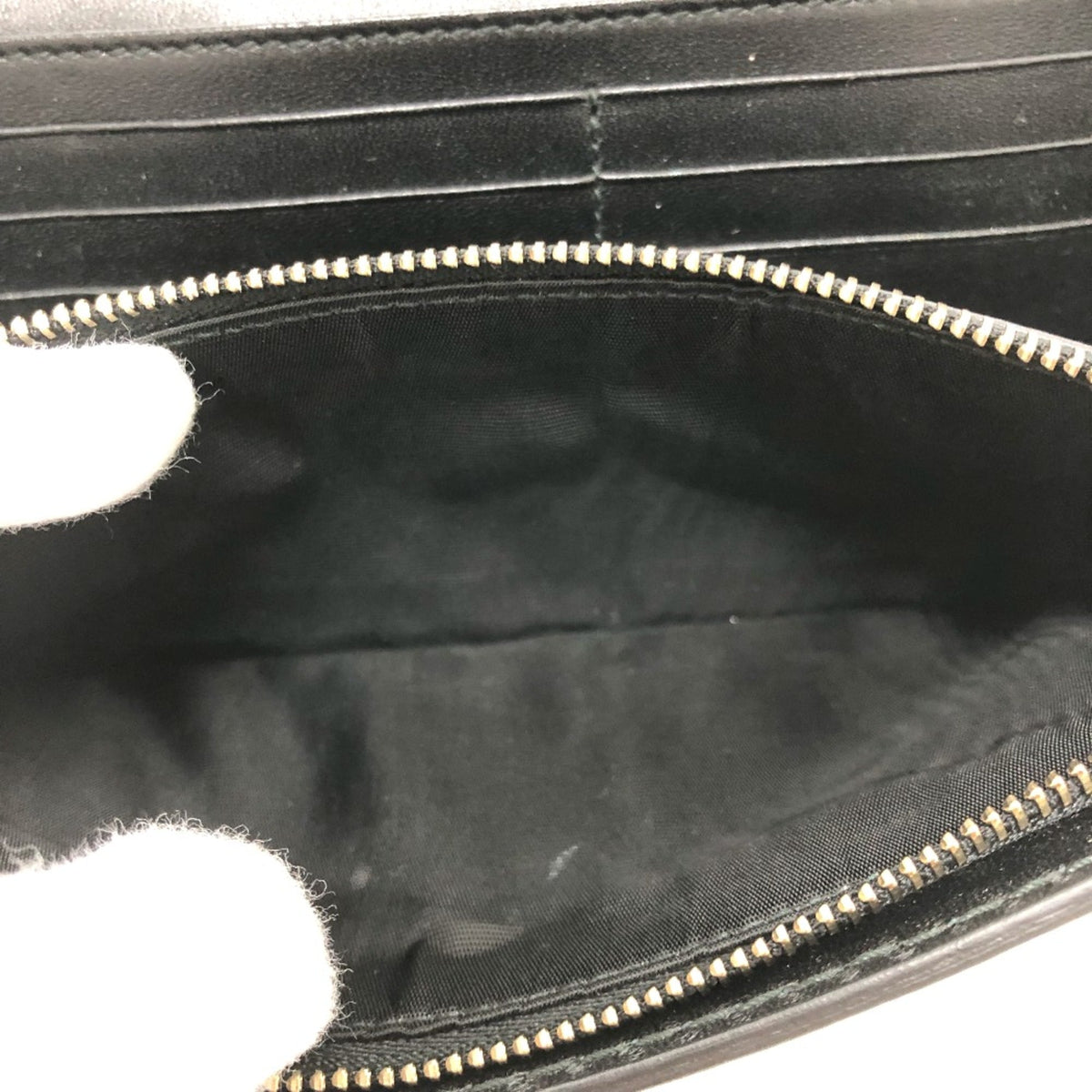 Christian Dior Black Leather Shoulder Bag (Pre-Owned)