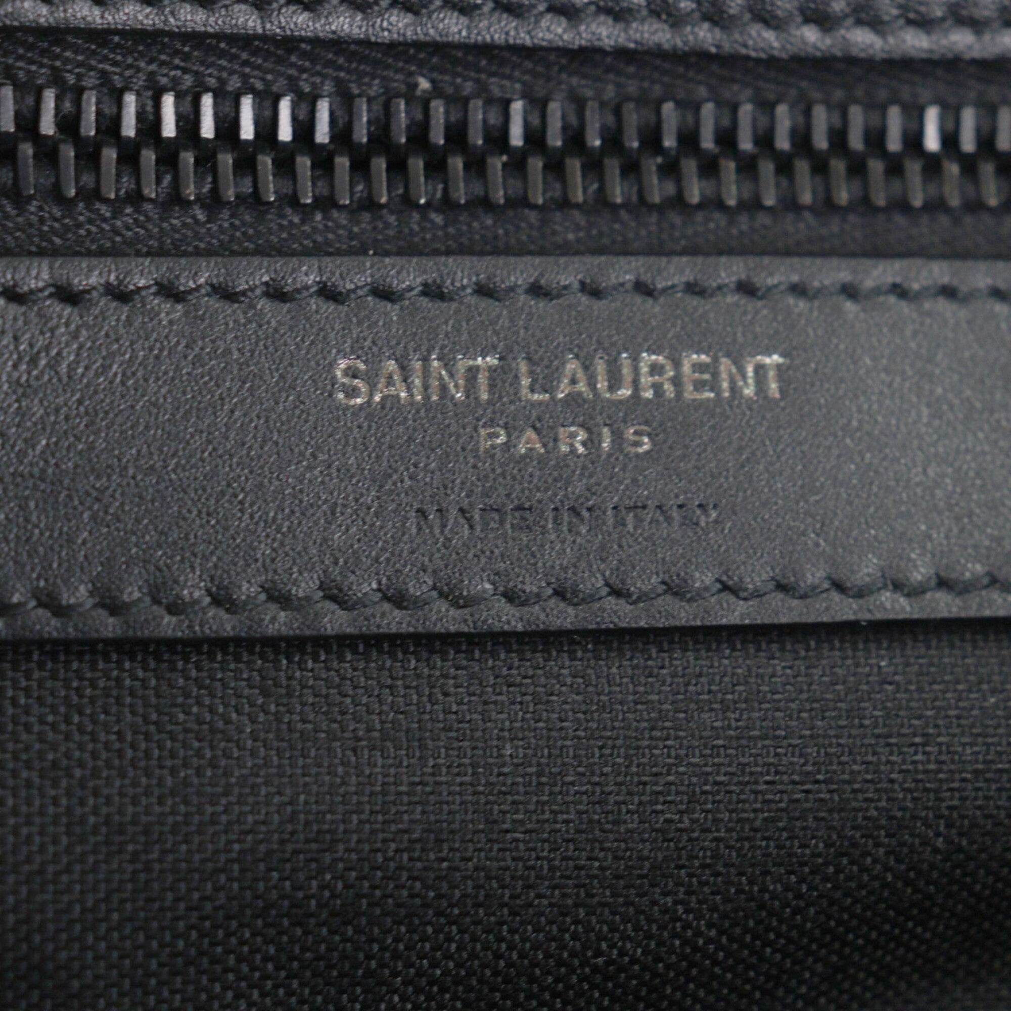 Saint Laurent Black Nylon Sling Bag (Pre-Owned)