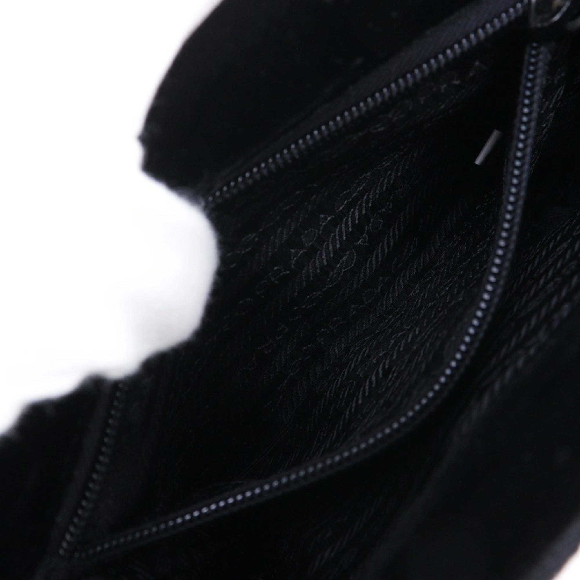 Prada Black Nero Leather Handbag (Pre-Owned)
