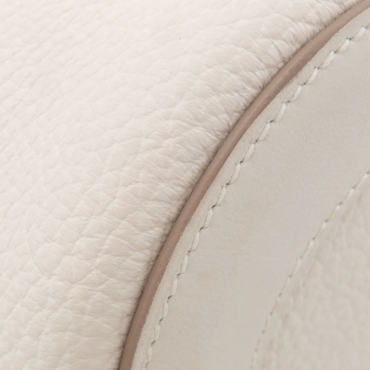 Hermes White Taurillon Clemence Leather Handbag (Pre-Owned)
