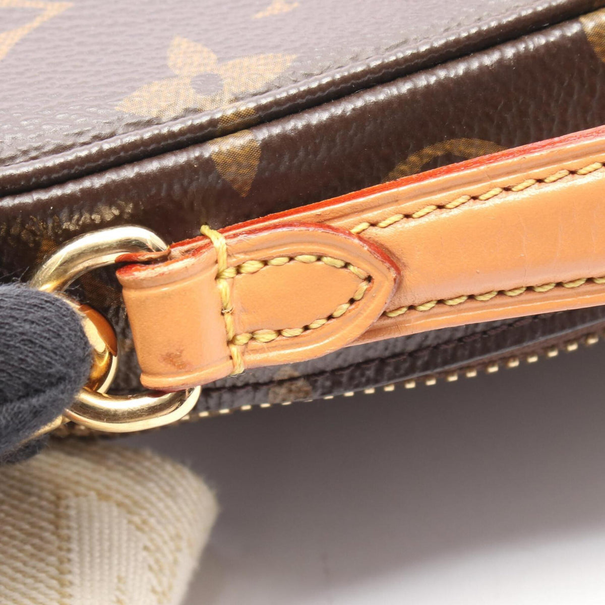 Louis Vuitton Brown Monogram Coated Canvas Handbag Pouch (Pre-Owned)