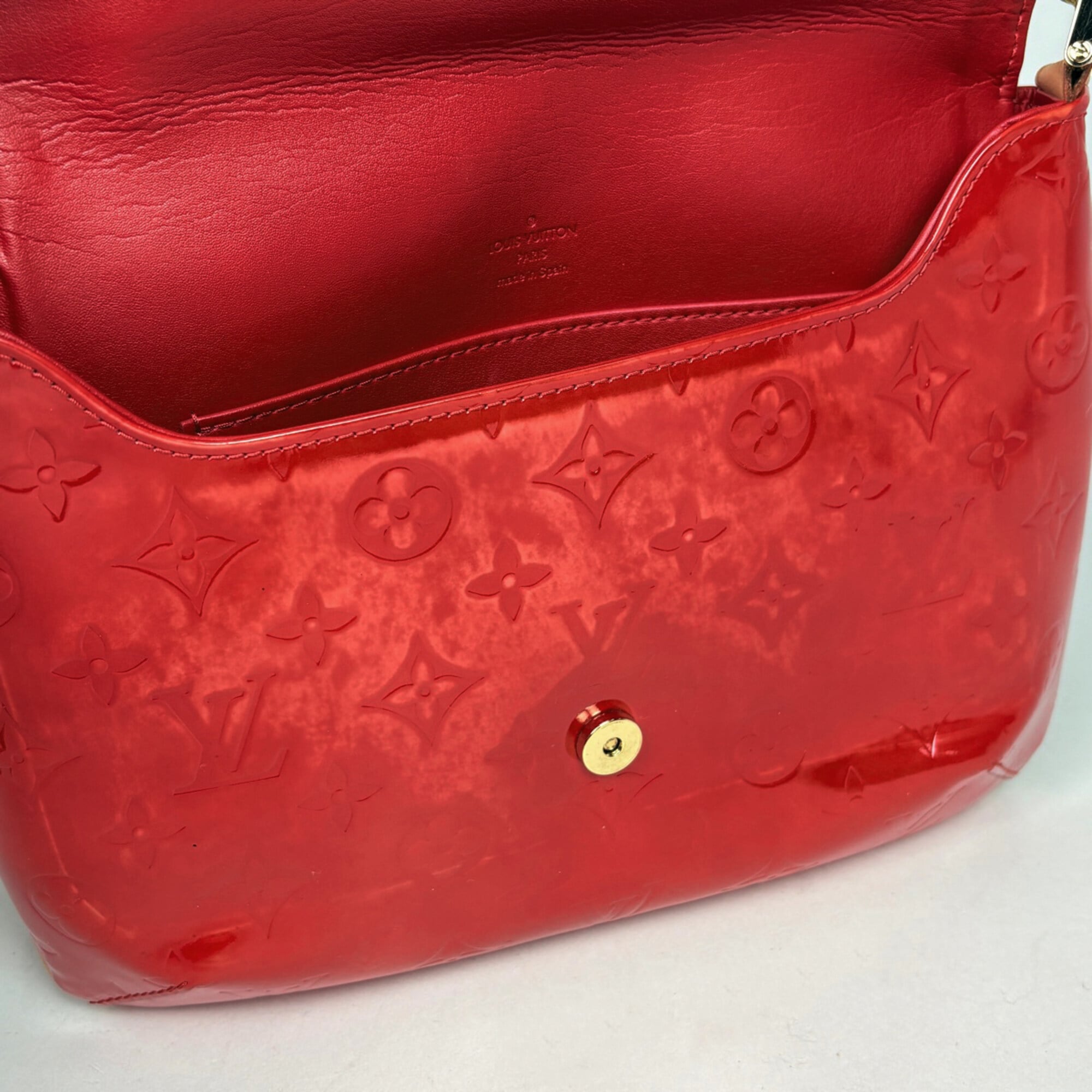 Louis Vuitton Red Color Rouge Monogram Vernis Shoulder Bag (Pre-Owned)