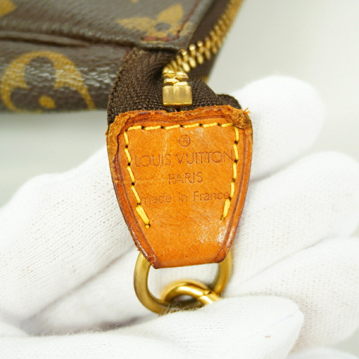 Louis Vuitton Brown Pouch (Pre-Owned)