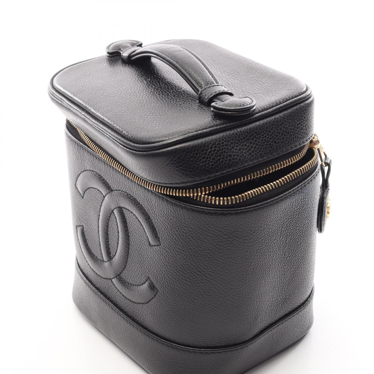 Chanel Black Grained Calfskin Handbag (Pre-Owned)
