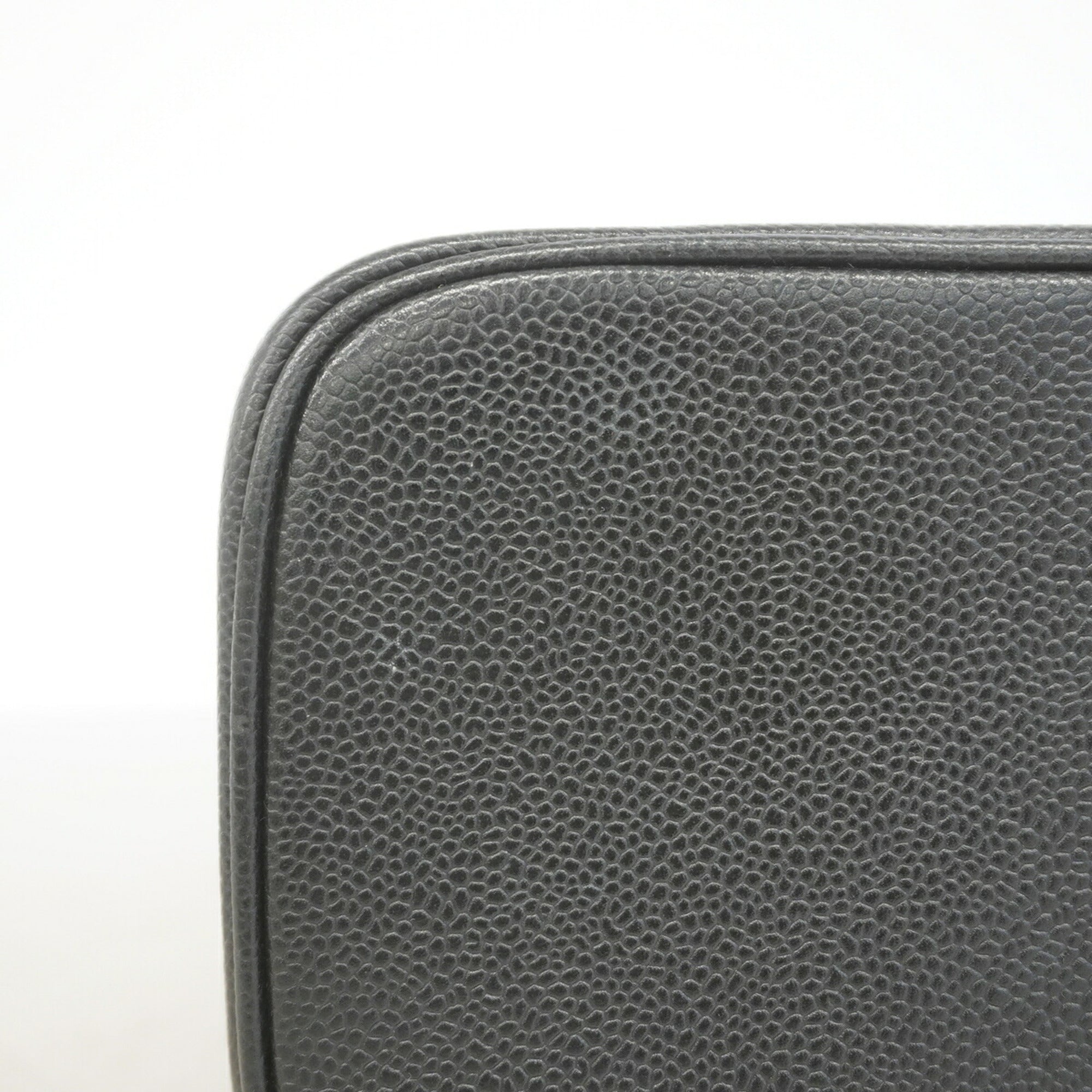 Chanel Black Grained Calfskin Vanity Bag (Pre-Owned)