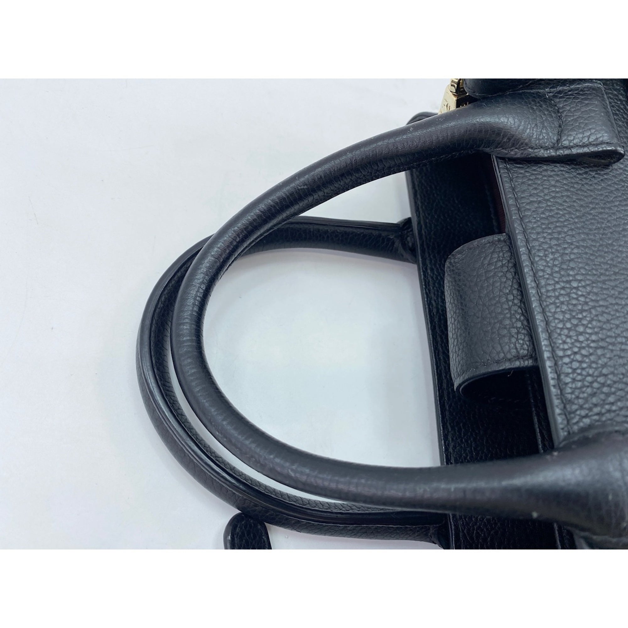 Chanel Black Handbag (Pre-Owned)