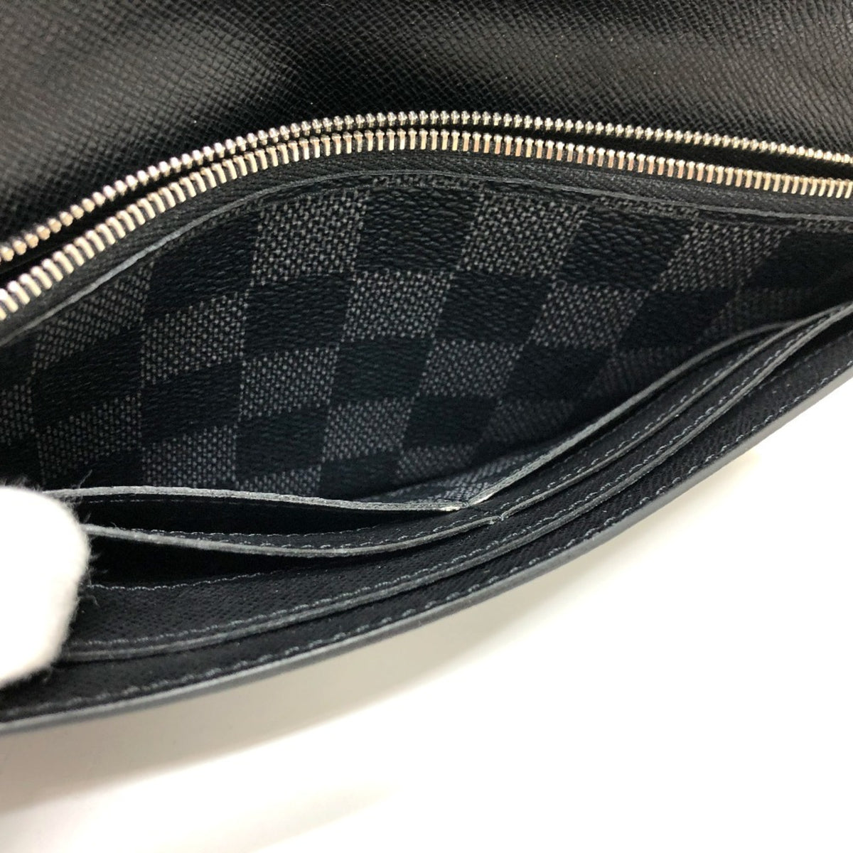 Louis Vuitton Black Damier Graphite Long Wallet (Bi-Fold) (Pre-Owned)