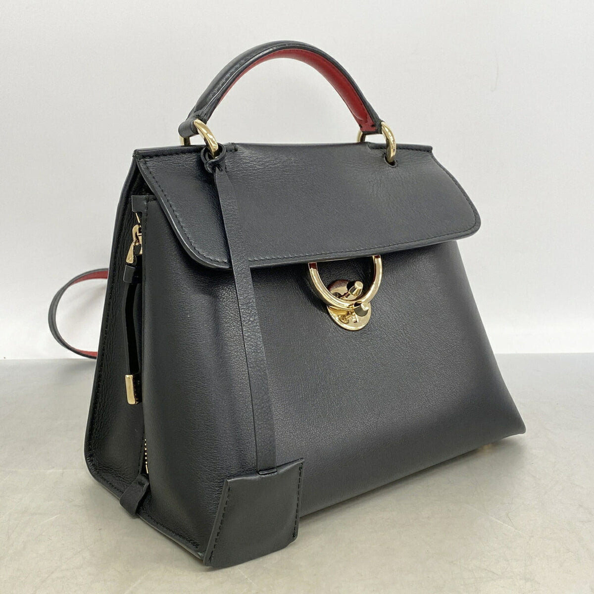 Salvatore Ferragamo Black Red Color Leather Handbag (Pre-Owned)