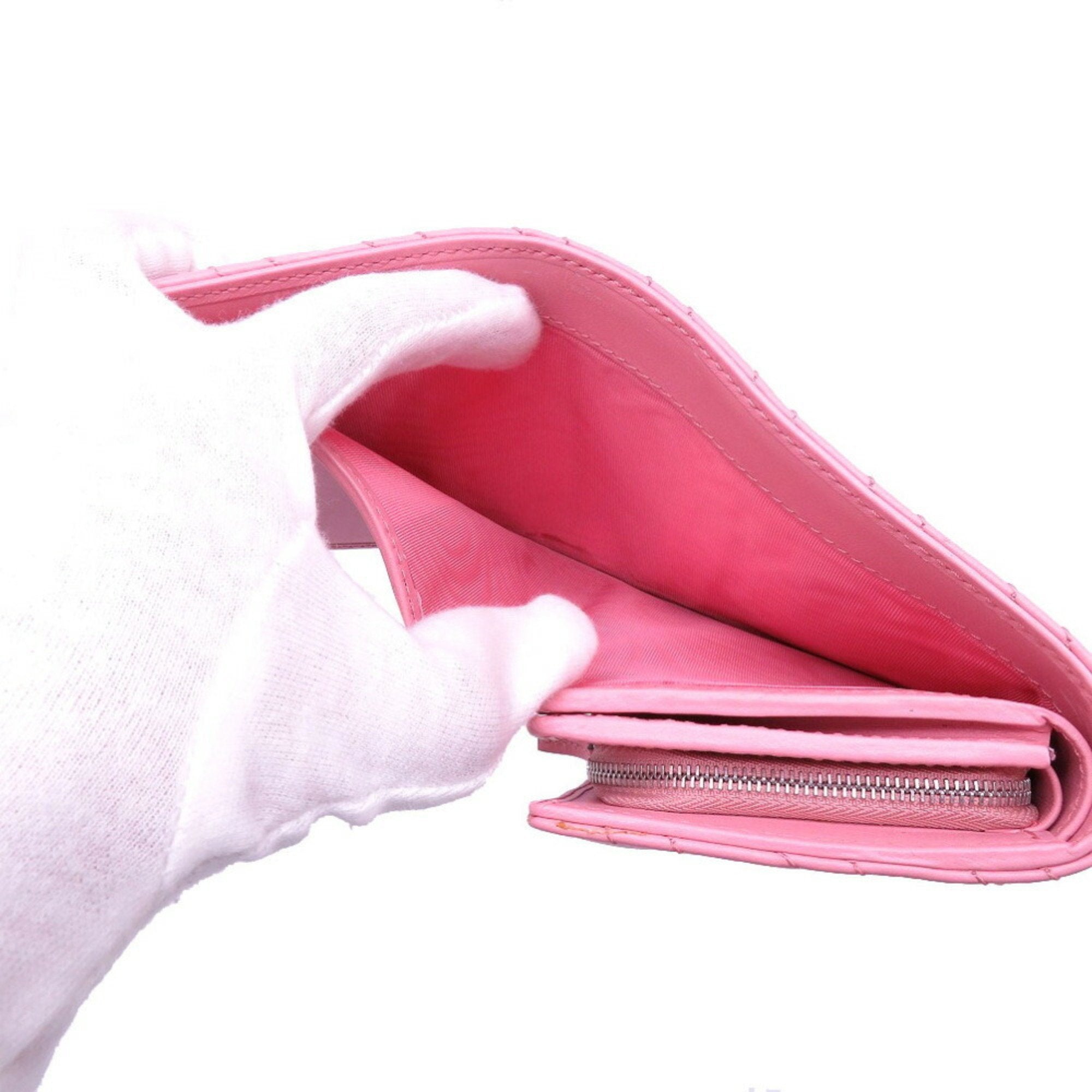 Gucci Pink Leather Wallet (Bi-Fold) (Pre-Owned)