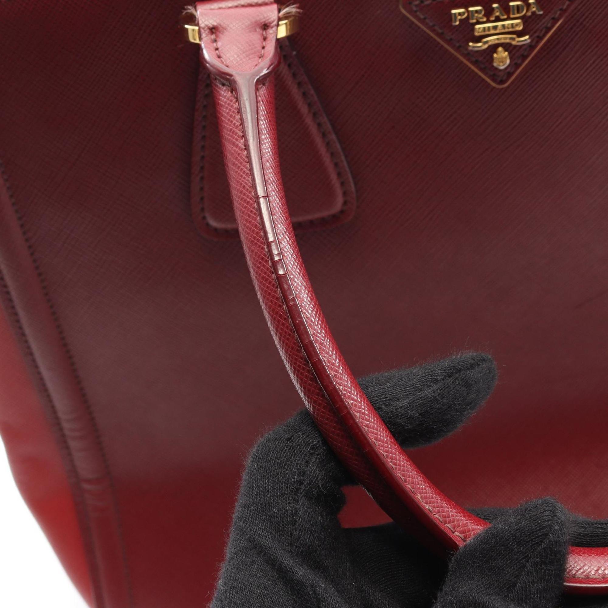 Prada Bordeaux Red Color Leather Handbag (Pre-Owned)
