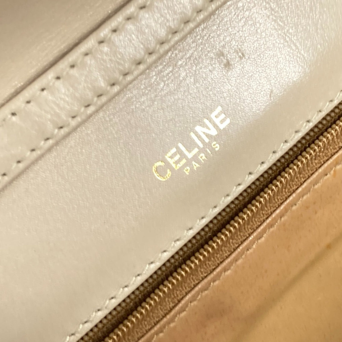 Celine Beige Leather Shoulder Bag (Pre-Owned)