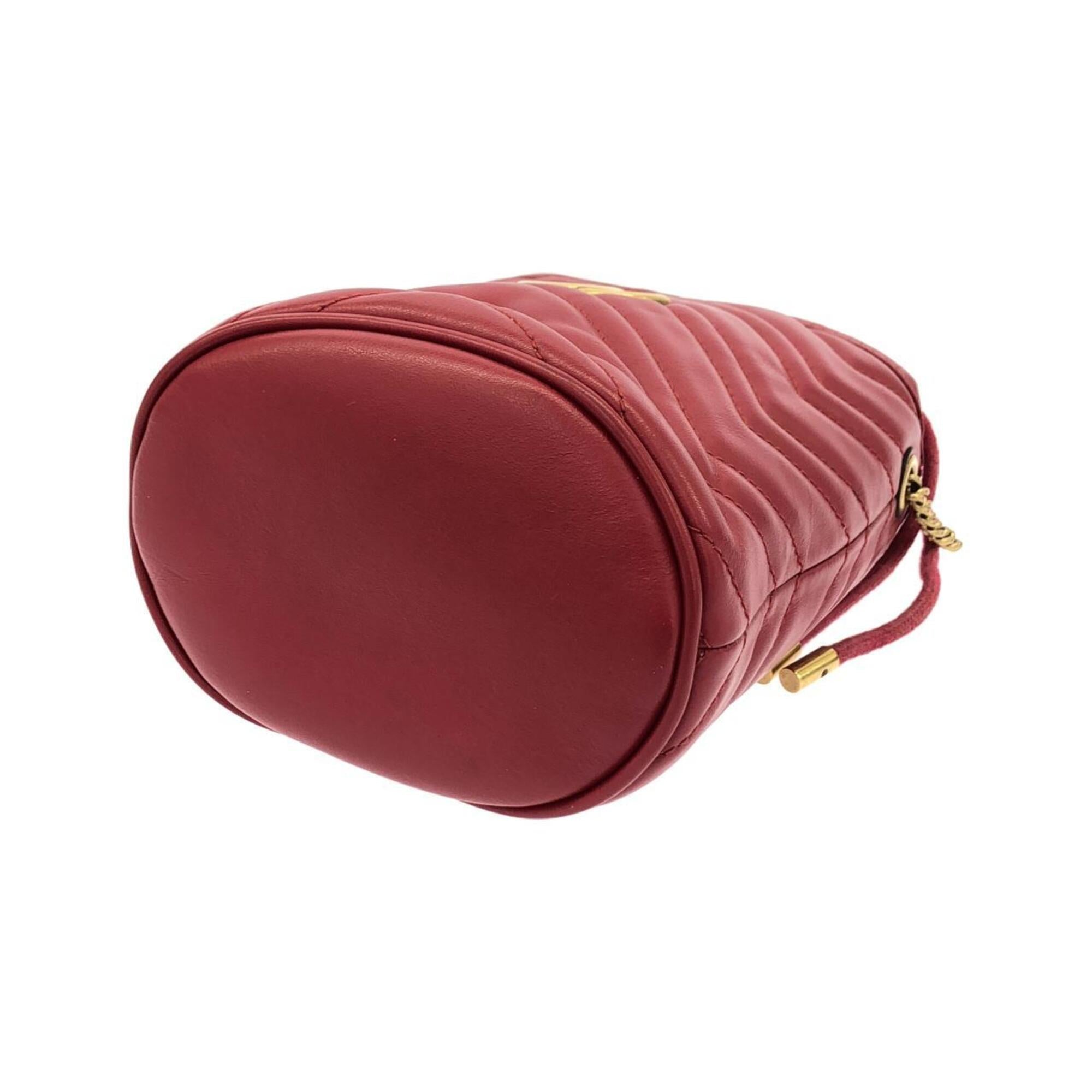 Gucci Red Color Quilting Leather Shoulder Bag (Pre-Owned)