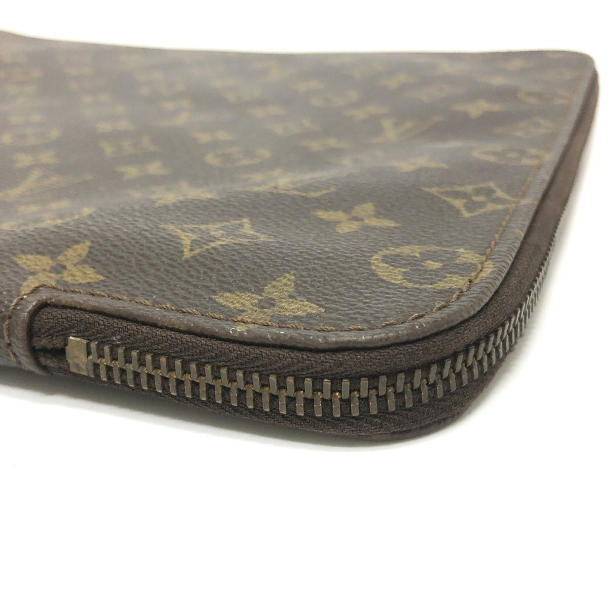 Louis Vuitton Brown Monogram Canvas Clutch Bag (Pre-Owned)