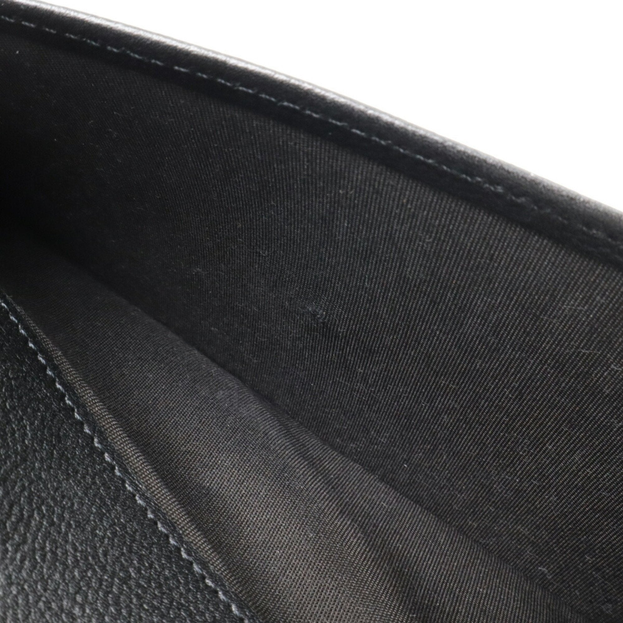Chanel Caviar Skin Black Caviar Leather Pochette Shoulder Bag (Pre-Owned)