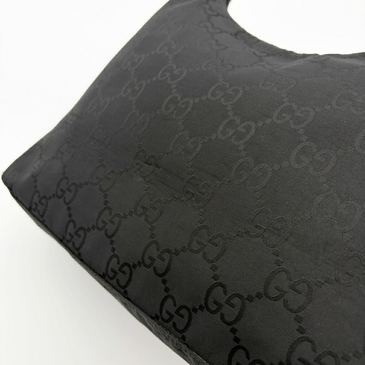 Gucci Black Nylon Leather Shoulder Bag (Pre-Owned)
