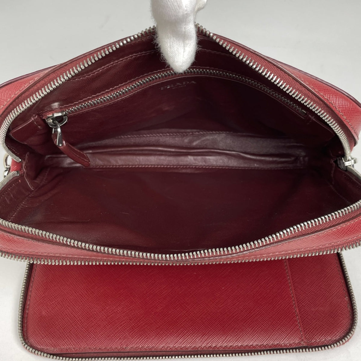 Prada Red Color Leather Clutch Bag (Pre-Owned)
