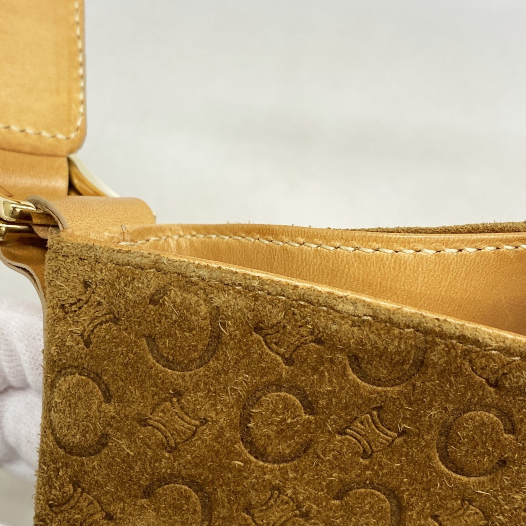 Celine Brown Suede Shoulder Bag (Pre-Owned)