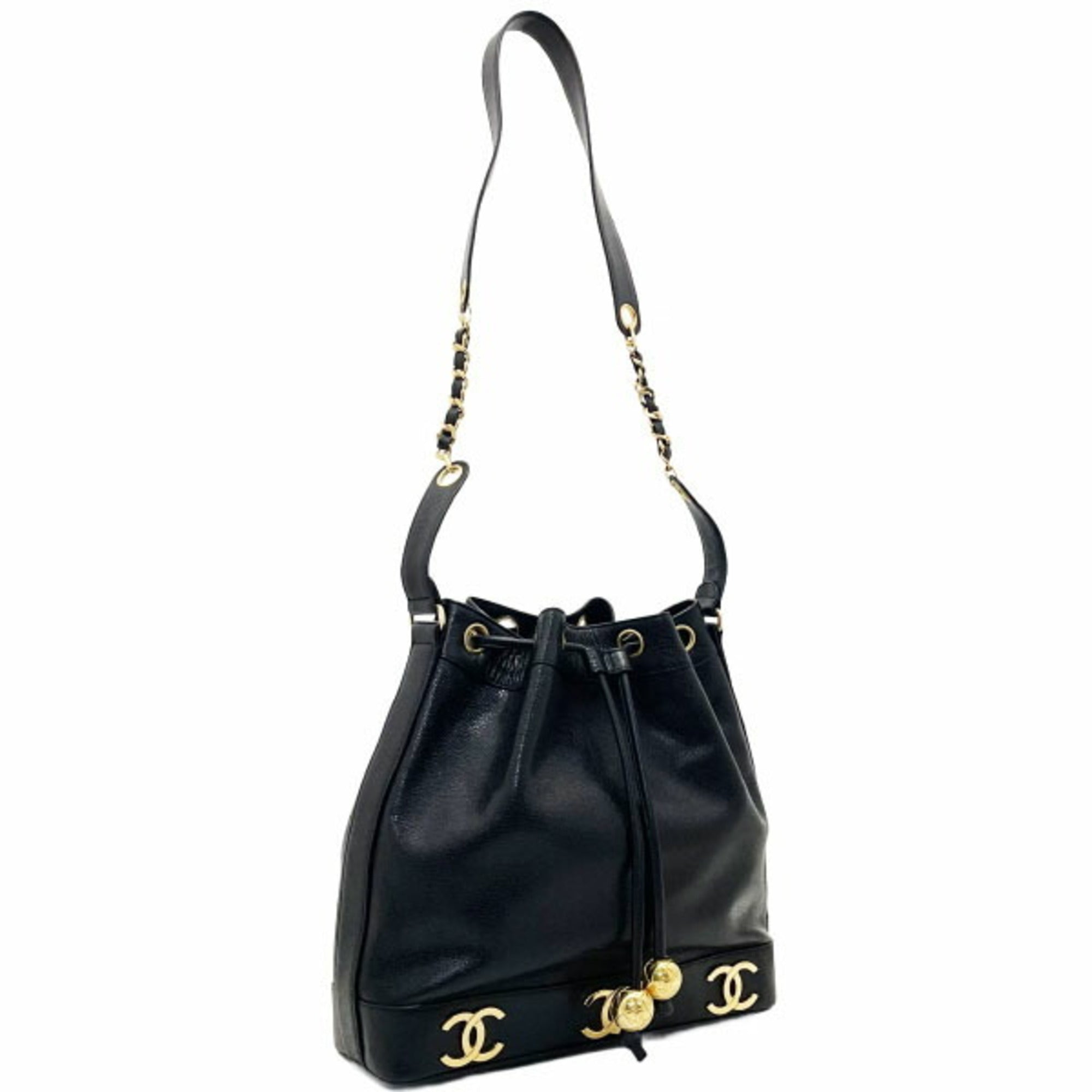 Chanel Black Grained Calfskin Pouch Shoulder Bag (Pre-Owned)