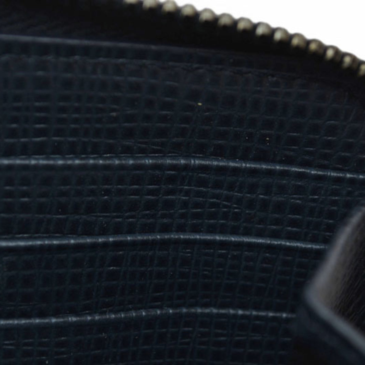 Tod's Navy Leather Long Wallet (Bi-Fold) (Pre-Owned)