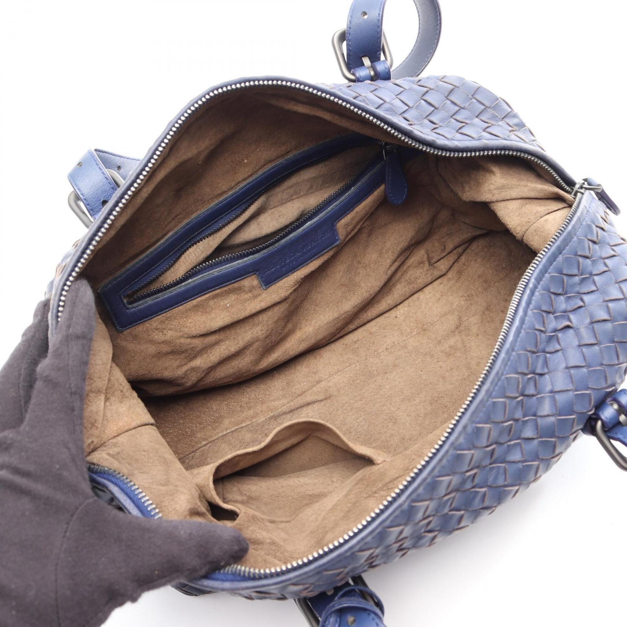 Bottega Veneta Navy Leather Handbag (Pre-Owned)