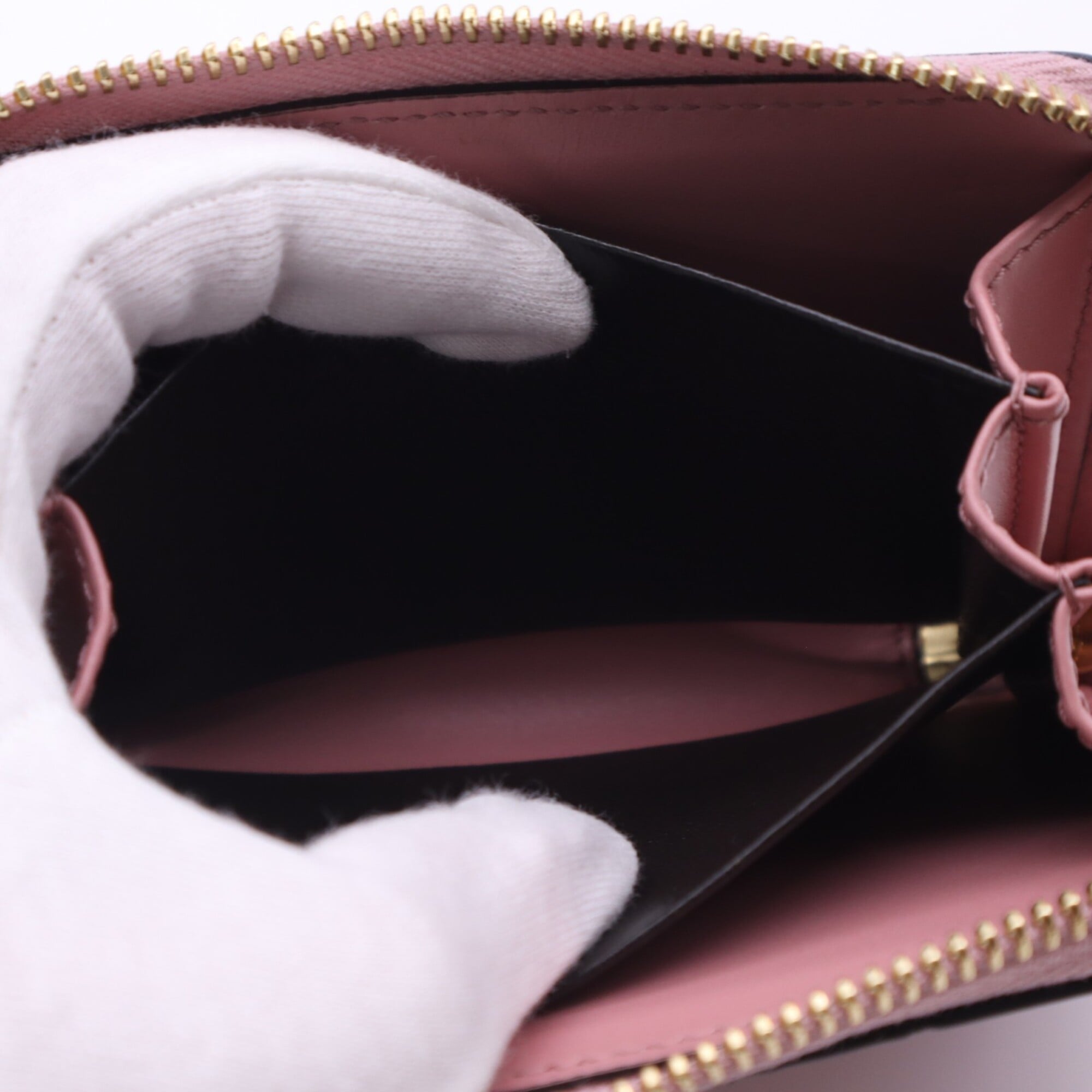 Gucci Pink Leather Coin Purse/Coin Case (Pre-Owned)