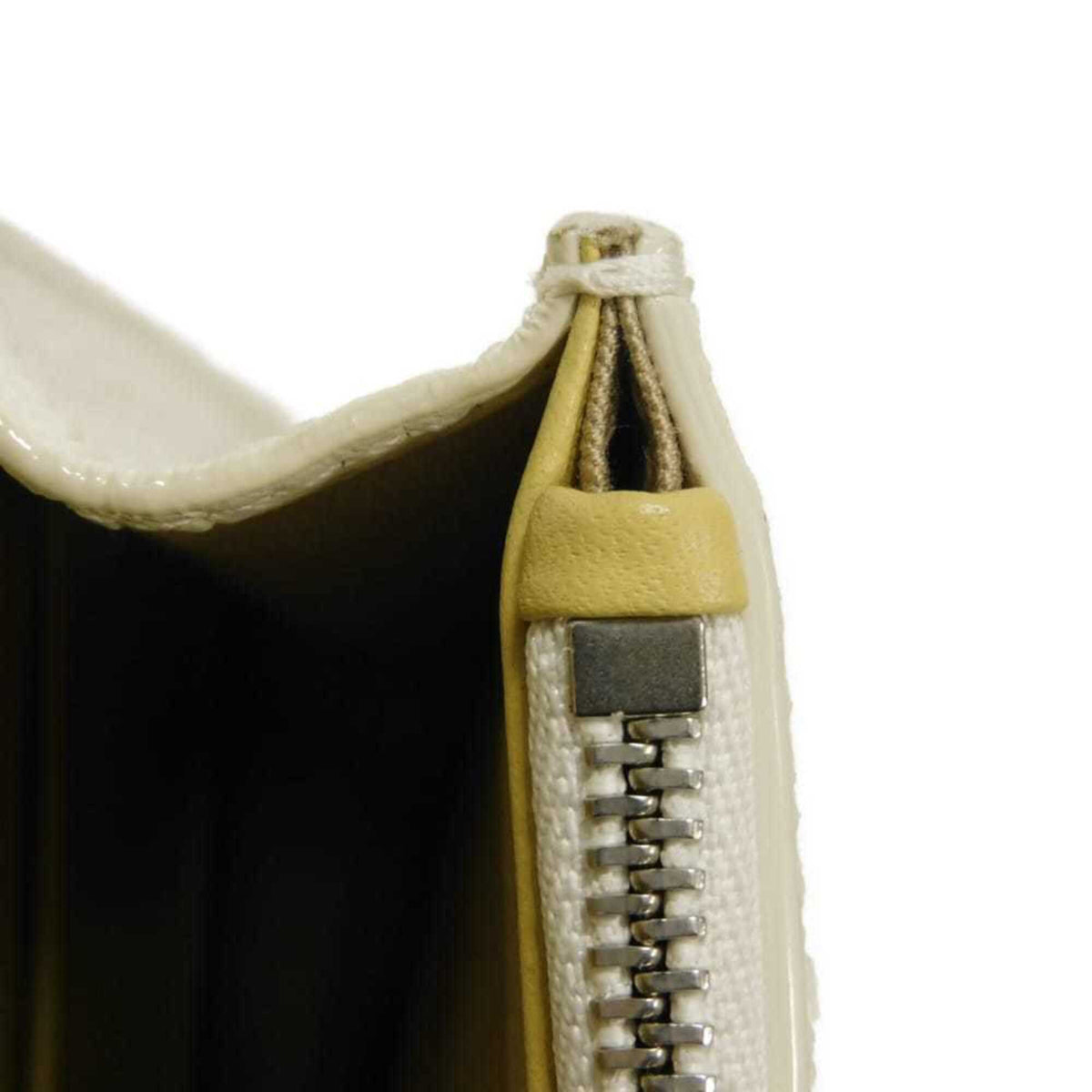 Jimmy Choo Ivory White Leather Shoulder Bag (Pre-Owned)