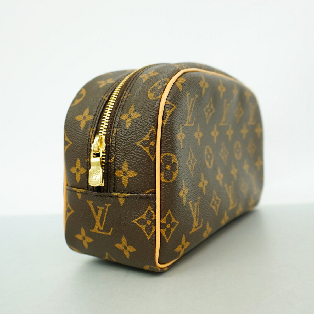 Louis Vuitton Brown Pouch (Pre-Owned)