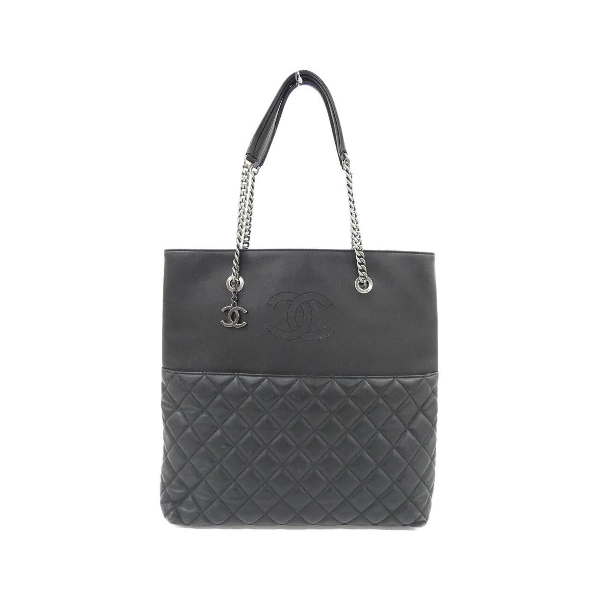 Chanel Black Leather Handbag (Pre-Owned)