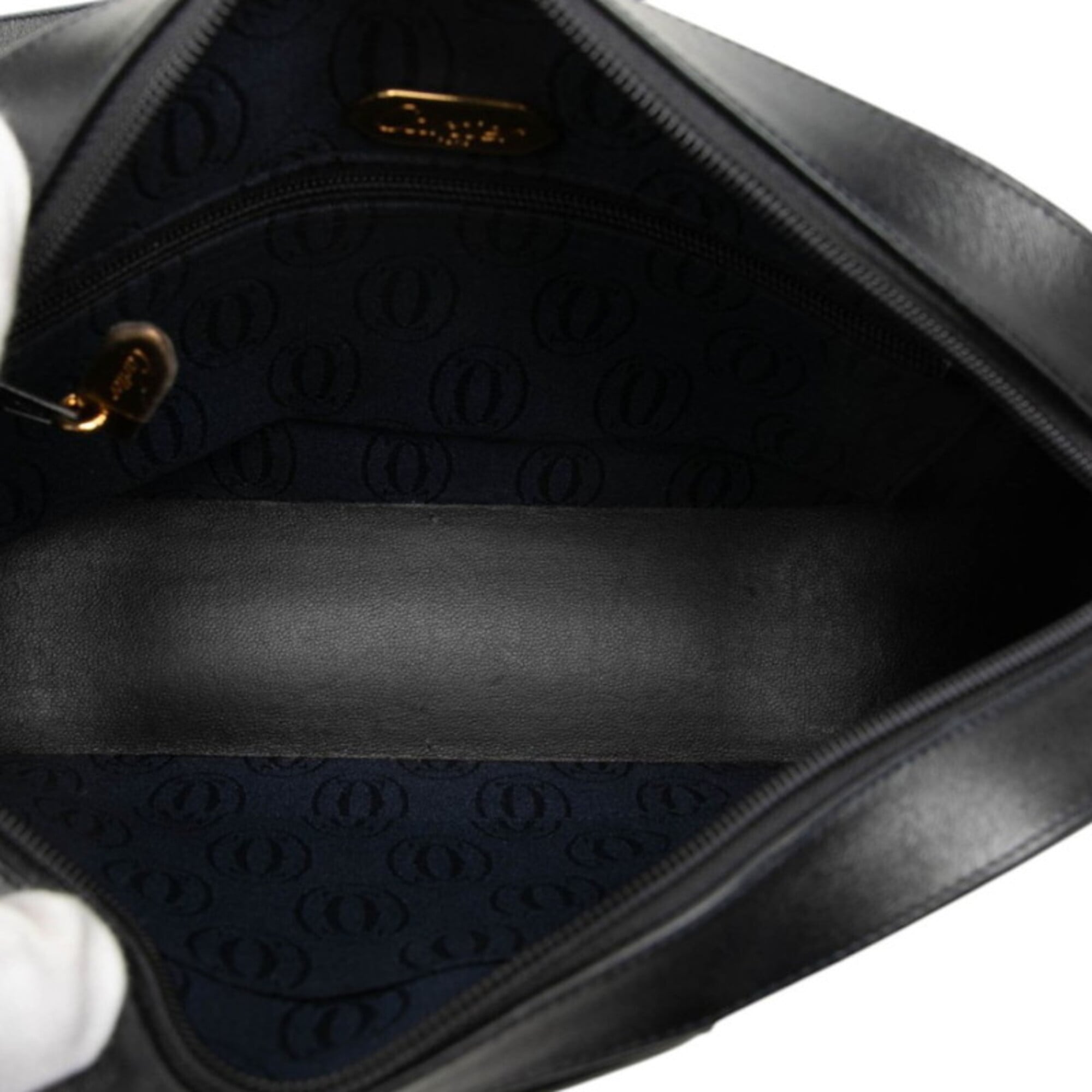 Cartier Black Leather Shoulder Bag (Pre-Owned)